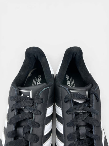 Adidas Superstar II Black White — buty sportowe męskie w bardzo dobrym stanie rozmiar 45 1/3, zapiętki butów