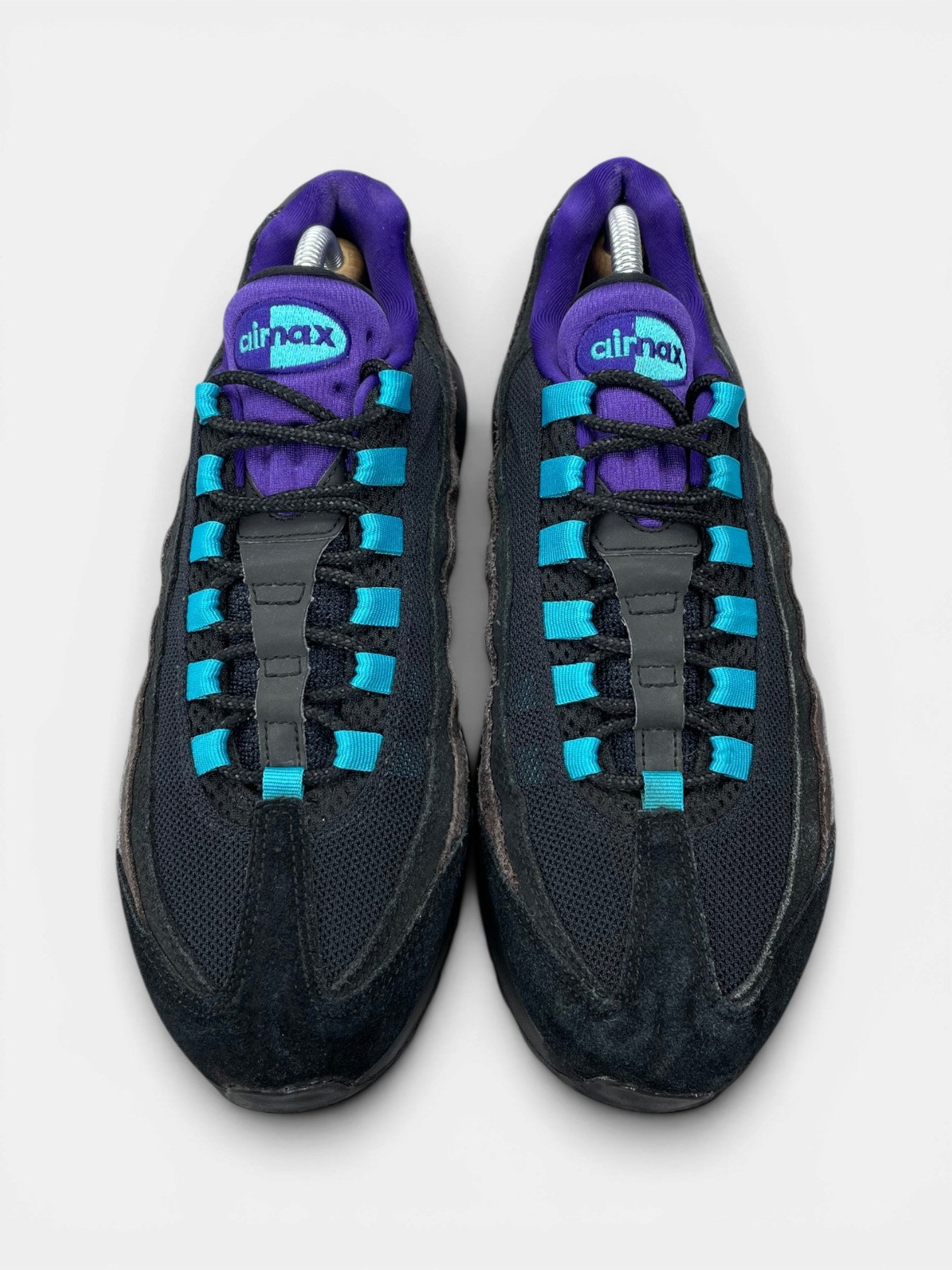 Nike Air Max 95 Black Grape — buty sportowe męskie w bardzo dobrym stanie rozmiar 42, widok z góry