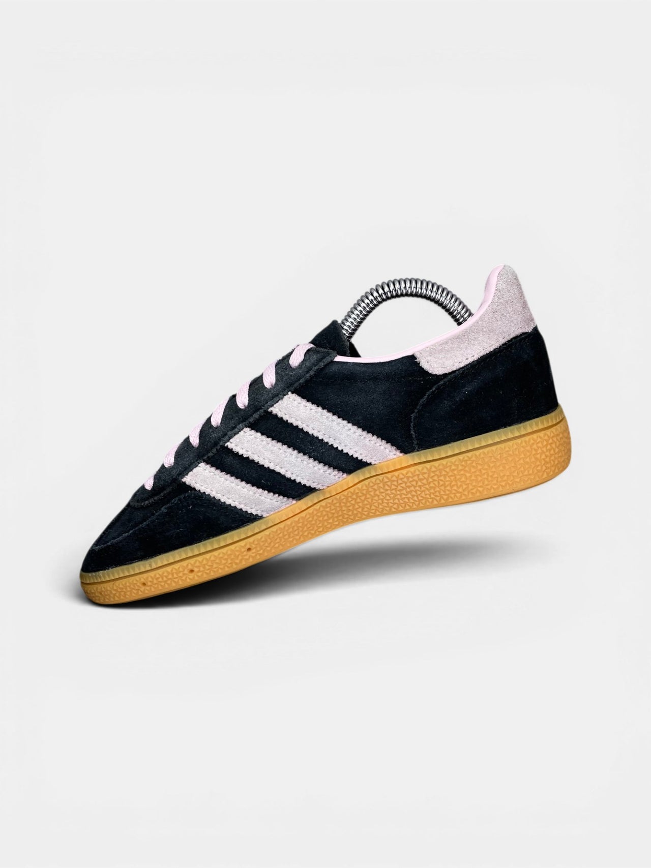 Adidas Spezial Black Pink — buty sportowe damskie w bardzo dobrym stanie rozmiar 36 2/3, wewnętrzny panel prawego buta