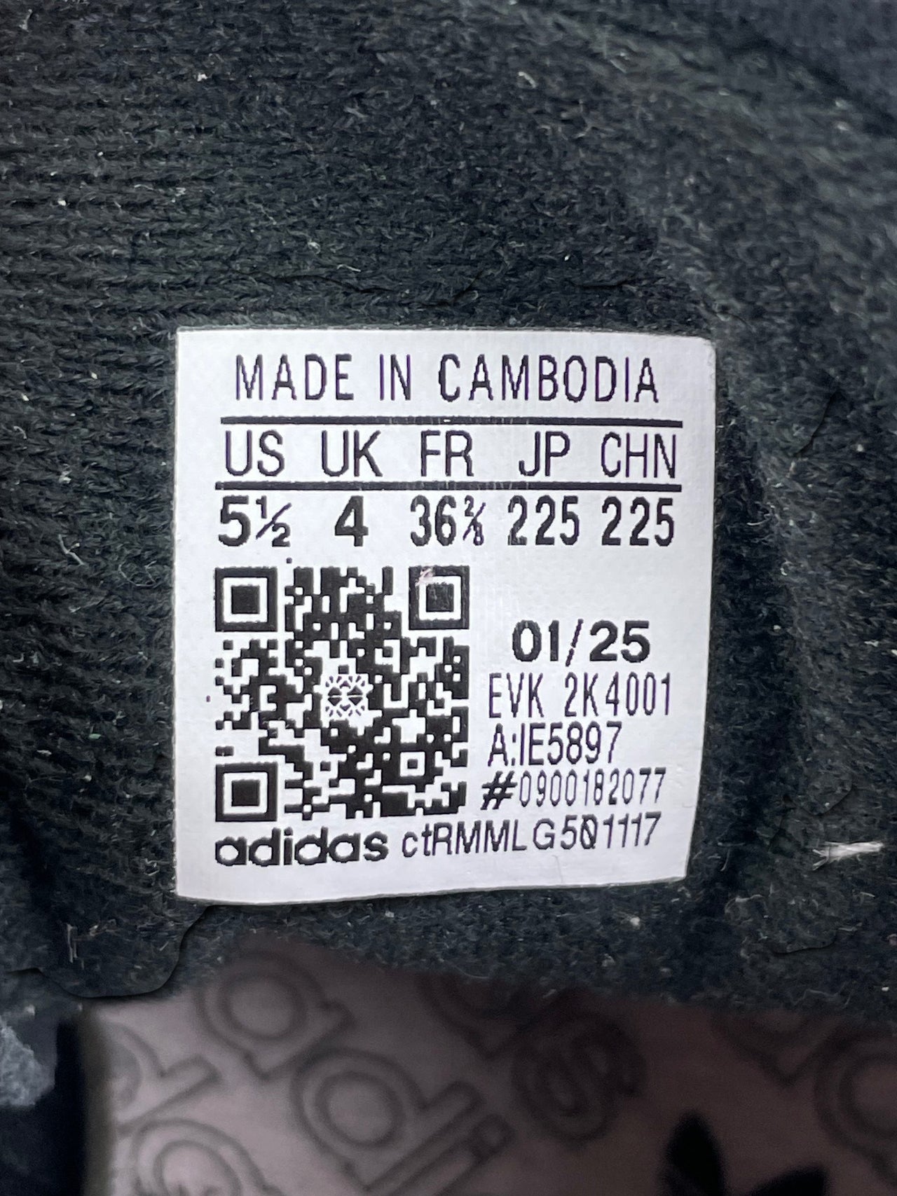 Adidas Spezial Black Pink — buty sportowe damskie w bardzo dobrym stanie rozmiar 36 2/3, opcjonalne zdjęcie 2