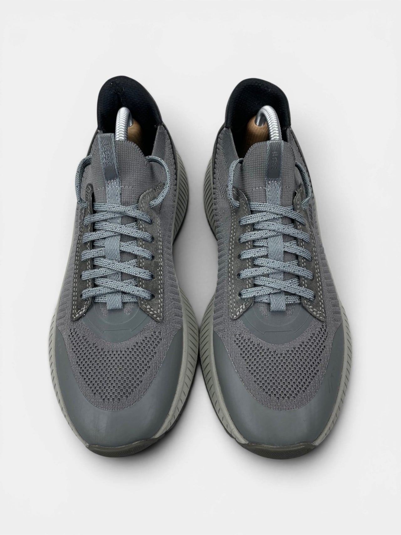 Hugo Boss Boss Sneakers — buty sportowe męskie w bardzo dobrym stanie rozmiar 40, widok z góry