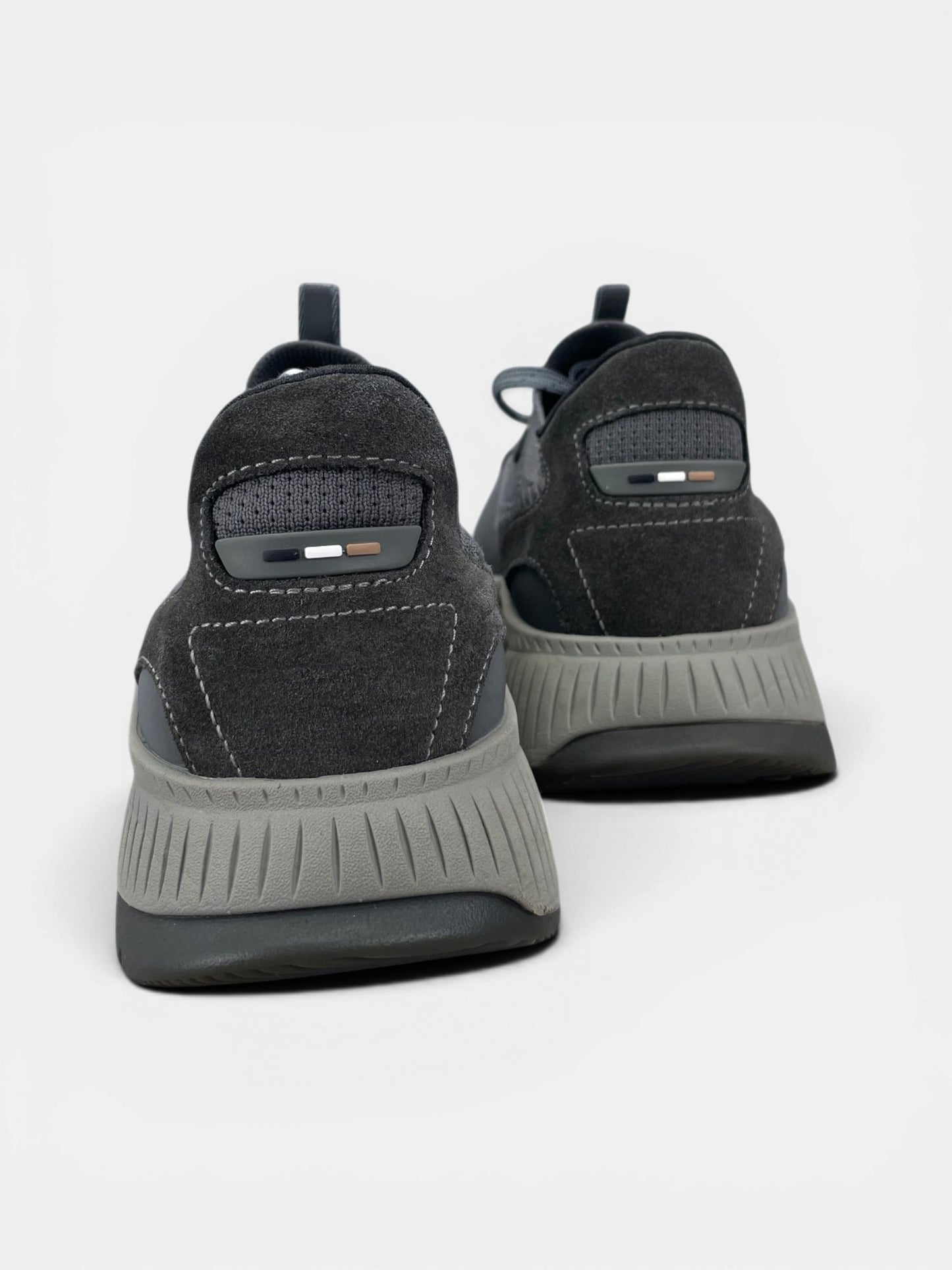 Hugo Boss Boss Sneakers — buty sportowe męskie w bardzo dobrym stanie rozmiar 40, widok z tyłu