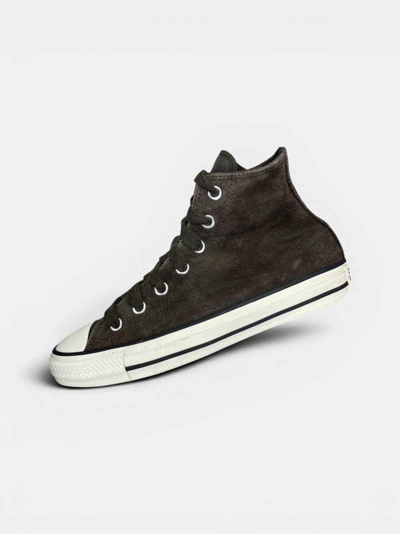 Converse Suede All Star Hi Fresh Brew — buty sportowe damskie w bardzo dobrym stanie rozmiar 39, widok z góry na wewnętrzną stronę butów