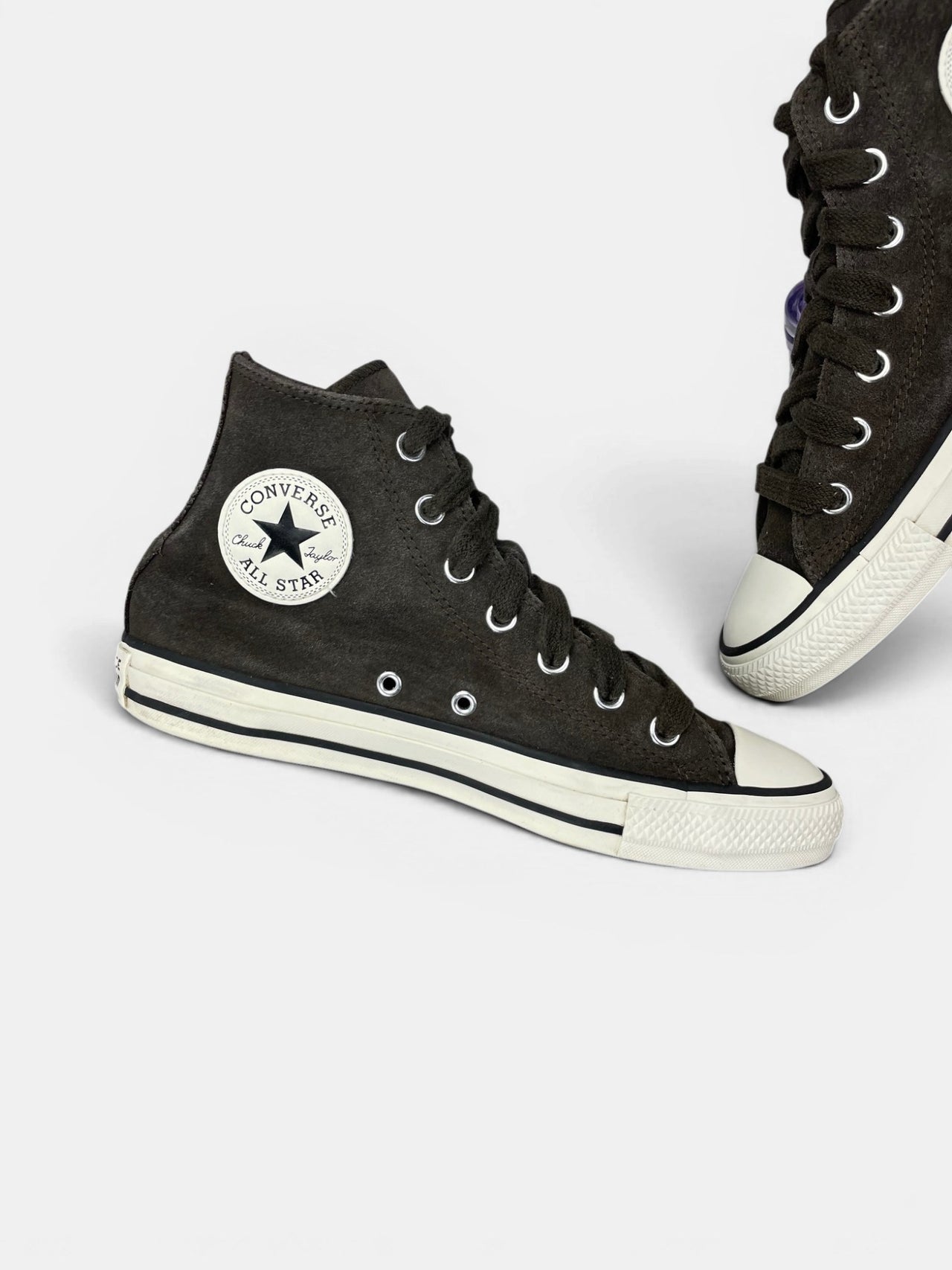 Converse Suede All Star Hi Fresh Brew — buty sportowe damskie w bardzo dobrym stanie rozmiar 39, wewnętrzny panel lewego buta