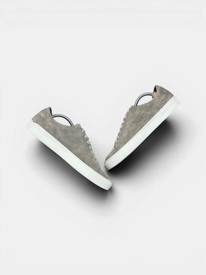 Sneaky Steve Sneakers — buty sportowe męskie w bardzo dobrym stanie rozmiar 42, zewnętrzny panel prawego buta