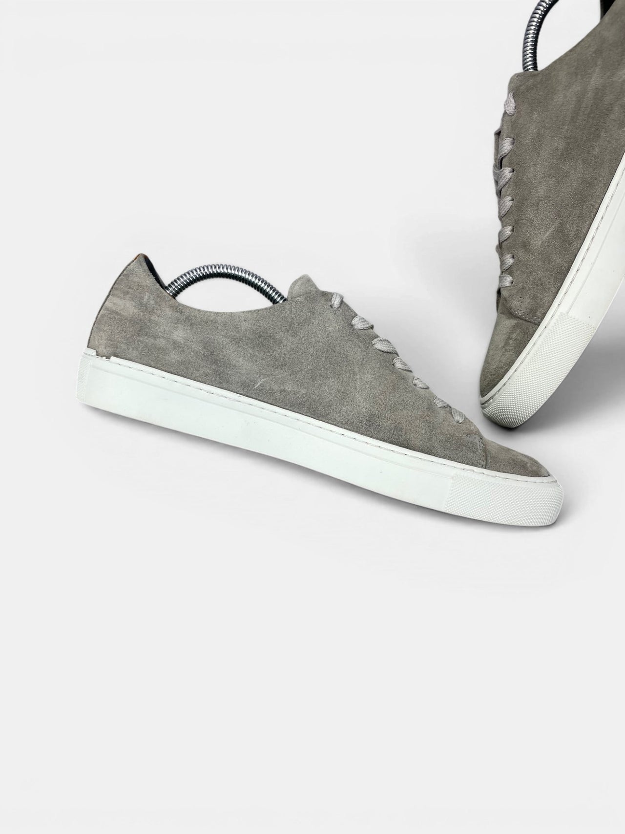 Sneaky Steve Sneakers — buty sportowe męskie w bardzo dobrym stanie rozmiar 42, wewnętrzny panel lewego buta