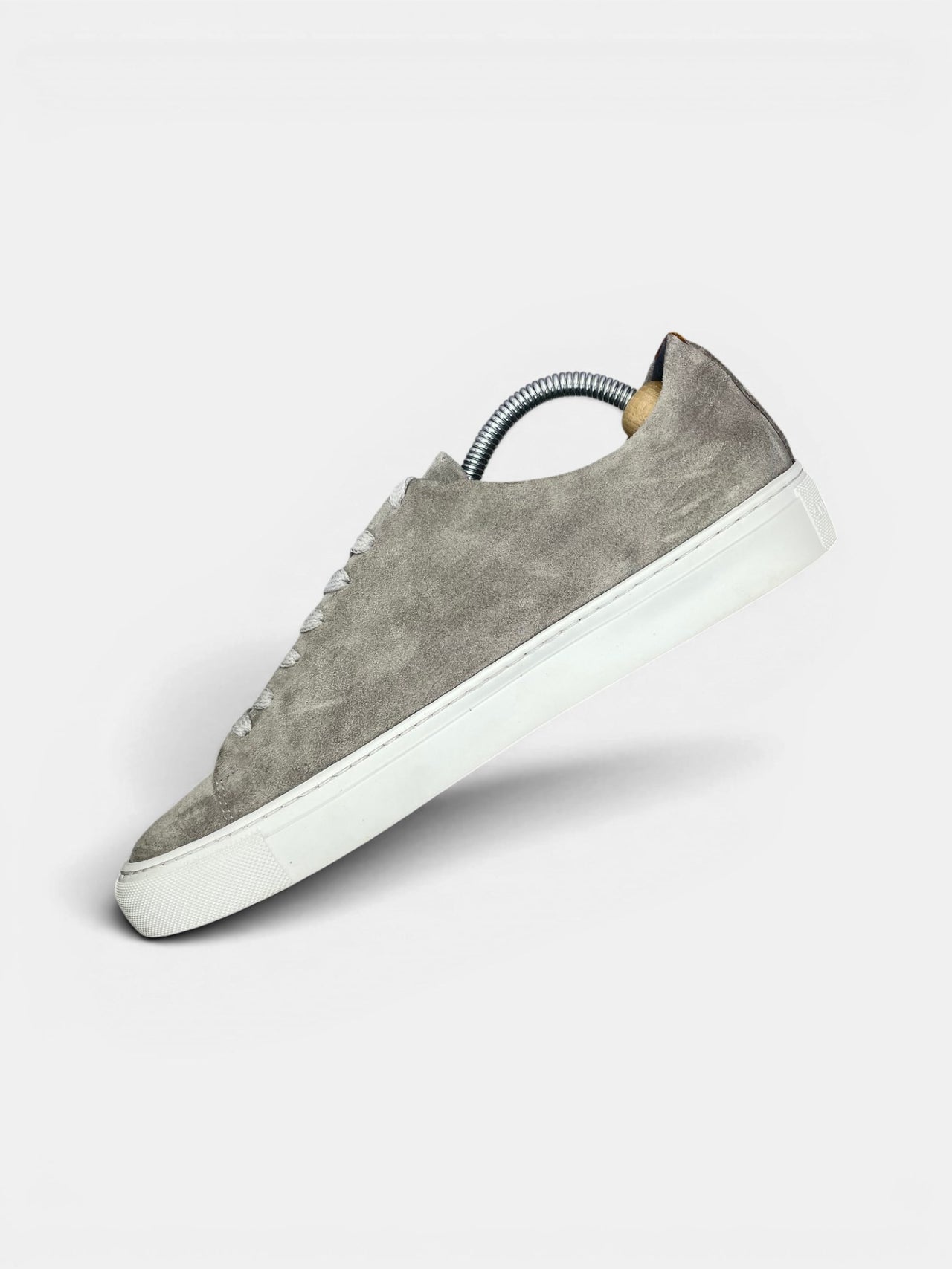 Sneaky Steve Sneakers — buty sportowe męskie w bardzo dobrym stanie rozmiar 42, wewnętrzny panel prawego buta