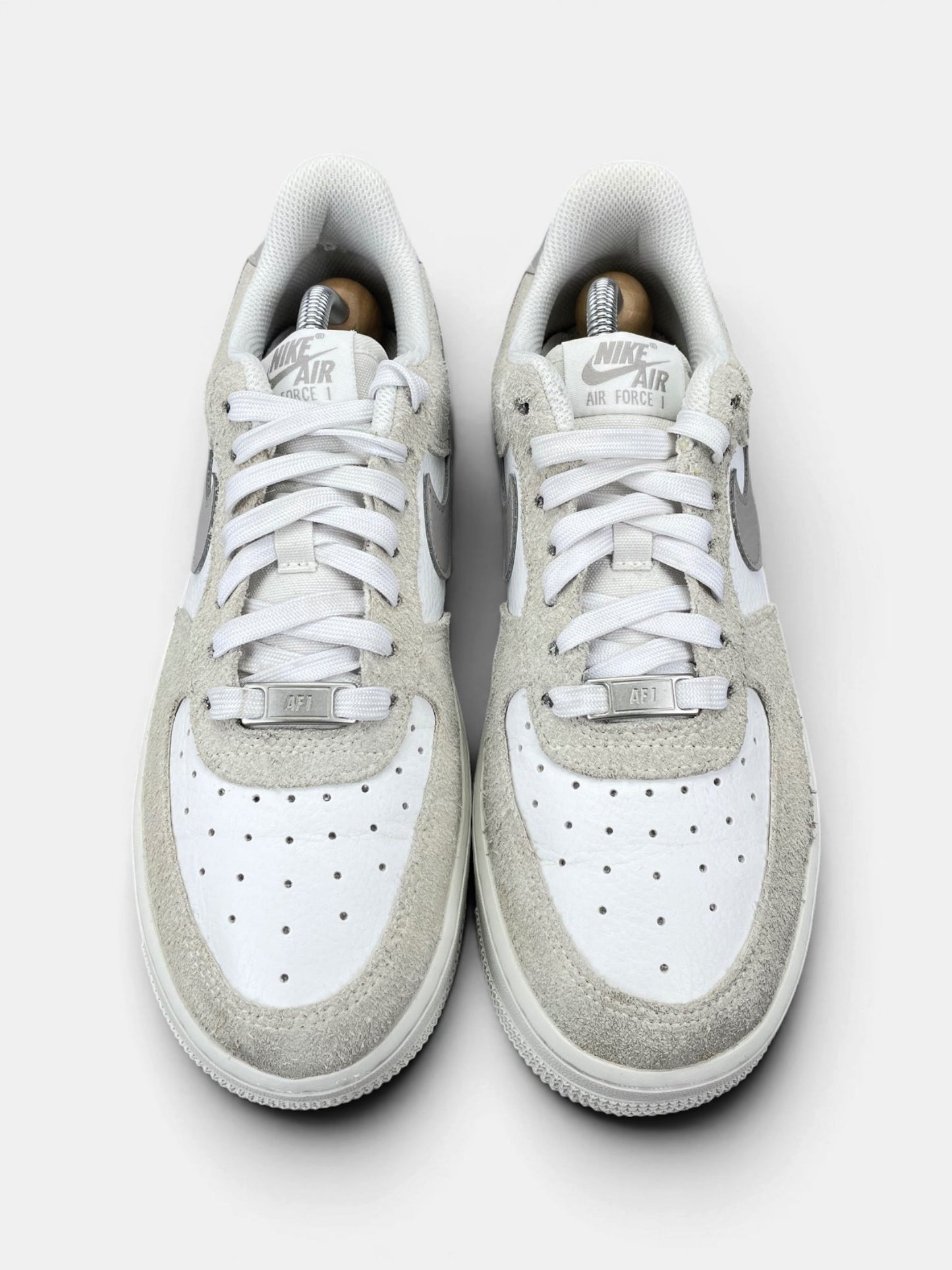 Nike Air Force 1 Low College Grey Phantom — buty sportowe damskie w bardzo dobrym stanie rozmiar 40, widok z góry