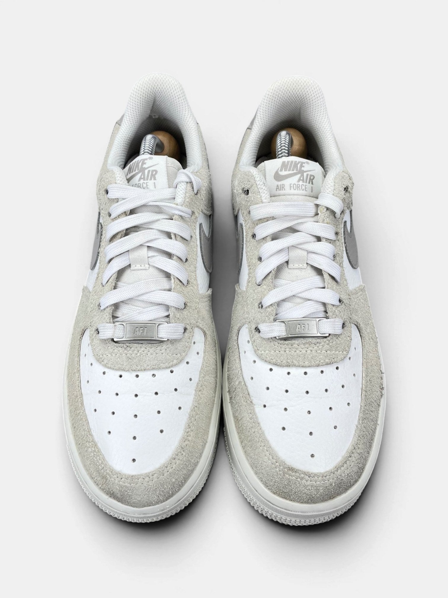 Nike Air Force 1 Low College Grey Phantom — buty sportowe damskie w bardzo dobrym stanie rozmiar 40, widok z góry