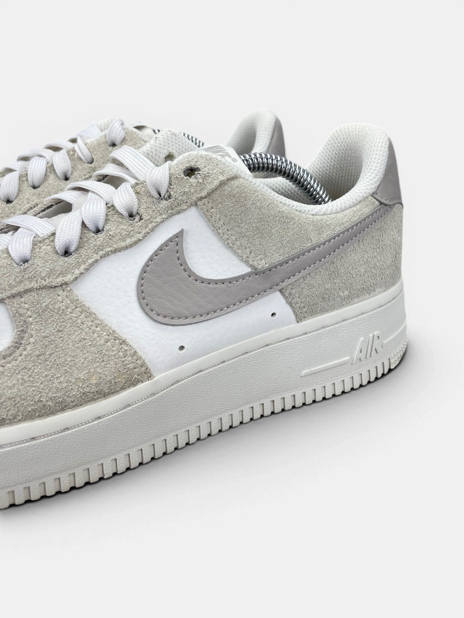 Nike Air Force 1 Low College Grey Phantom — buty sportowe damskie w bardzo dobrym stanie rozmiar 40, opcjonalne zdjęcie 1