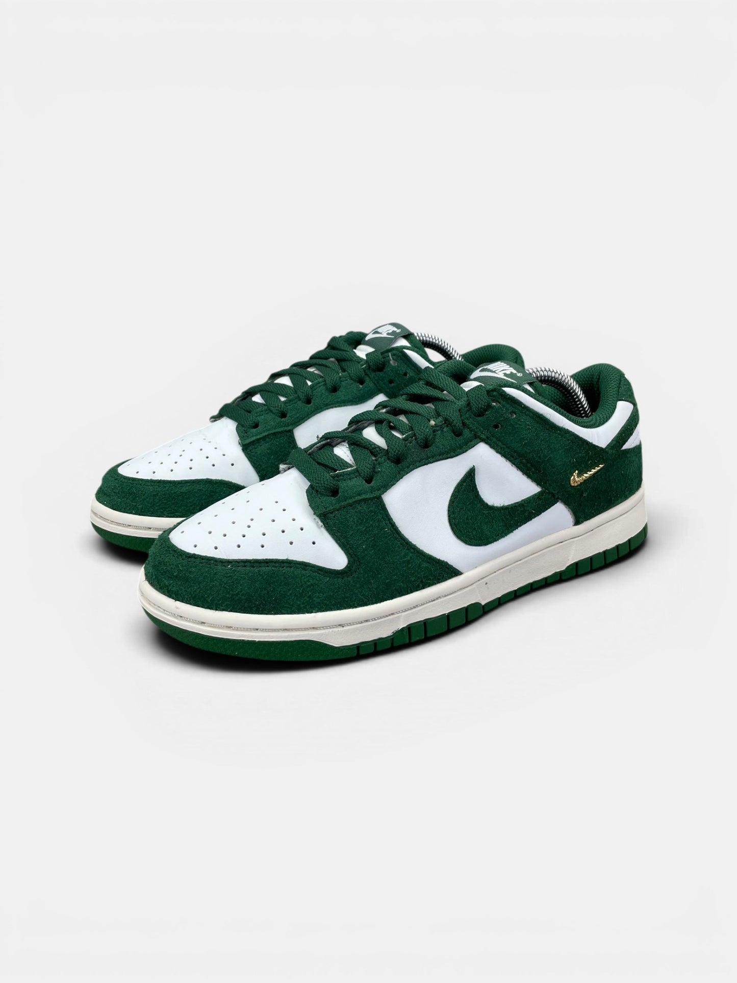 Nike Dunk Low — buty sportowe damskie w bardzo dobrym stanie rozmiar 39, widok z boku