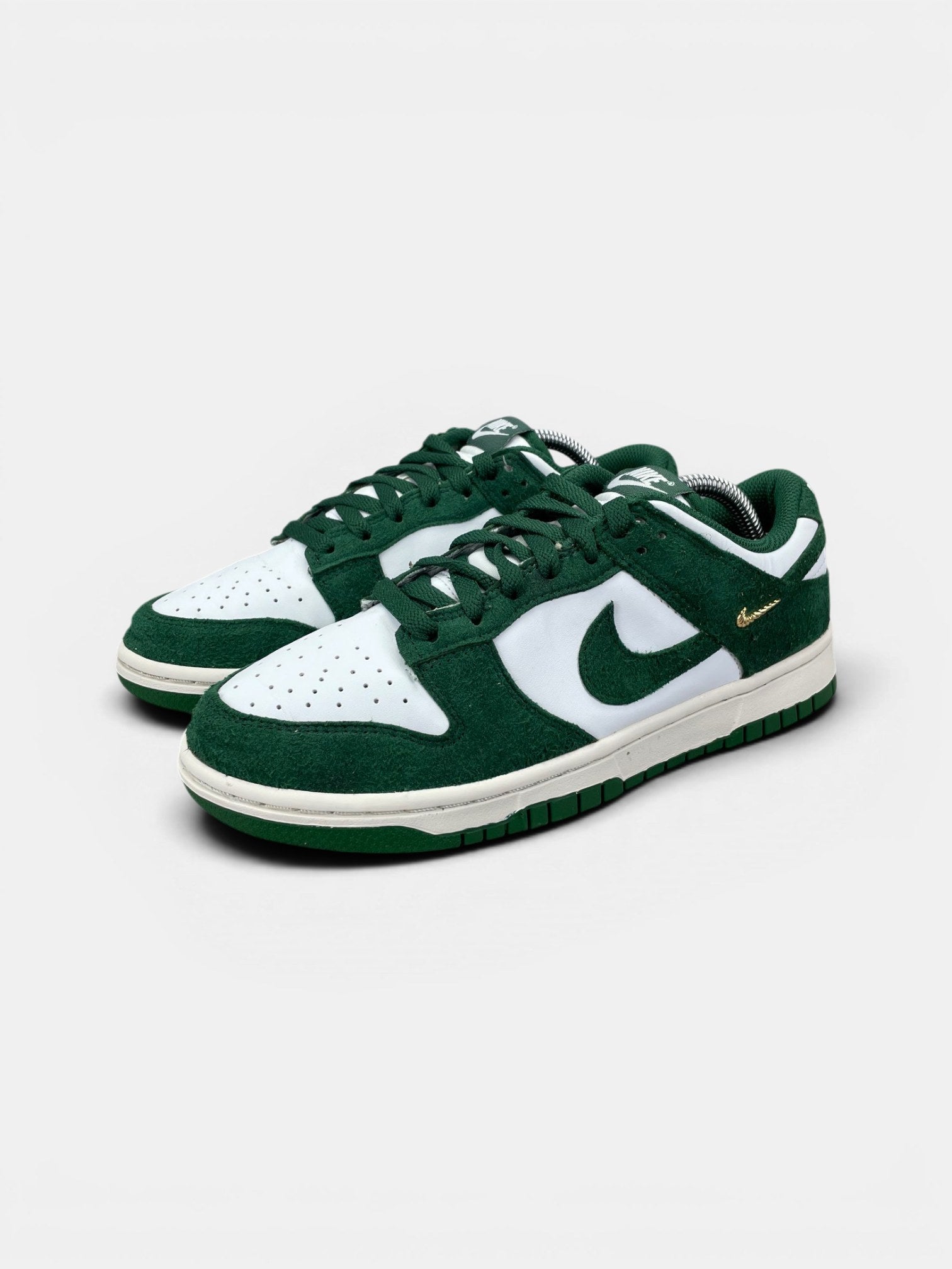 Nike Dunk Low — buty sportowe damskie w bardzo dobrym stanie rozmiar 39, widok z boku