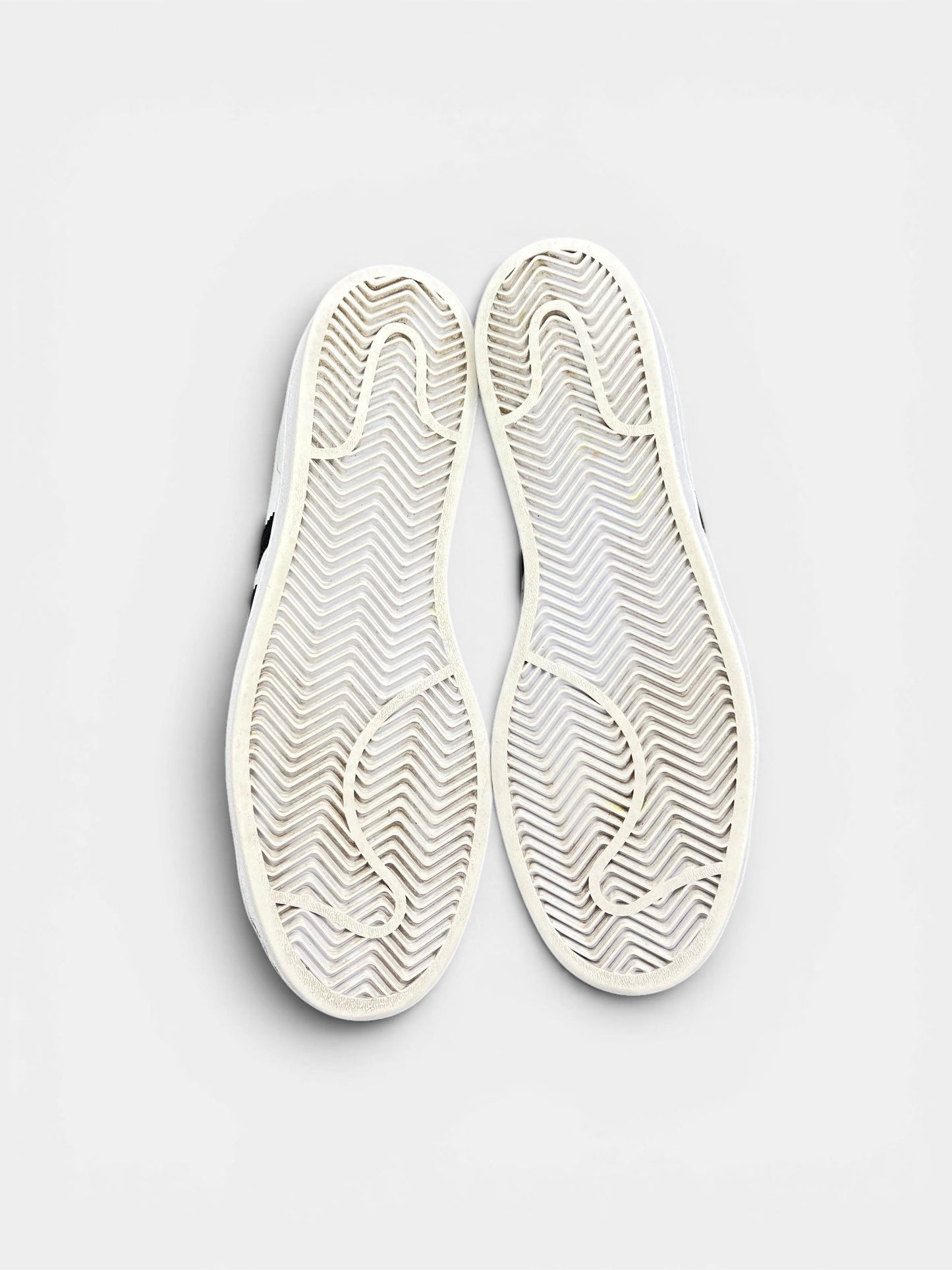 Adidas Superstar White/Black — buty sportowe męskie w bardzo dobrym stanie rozmiar 44 2/3, podeszwa