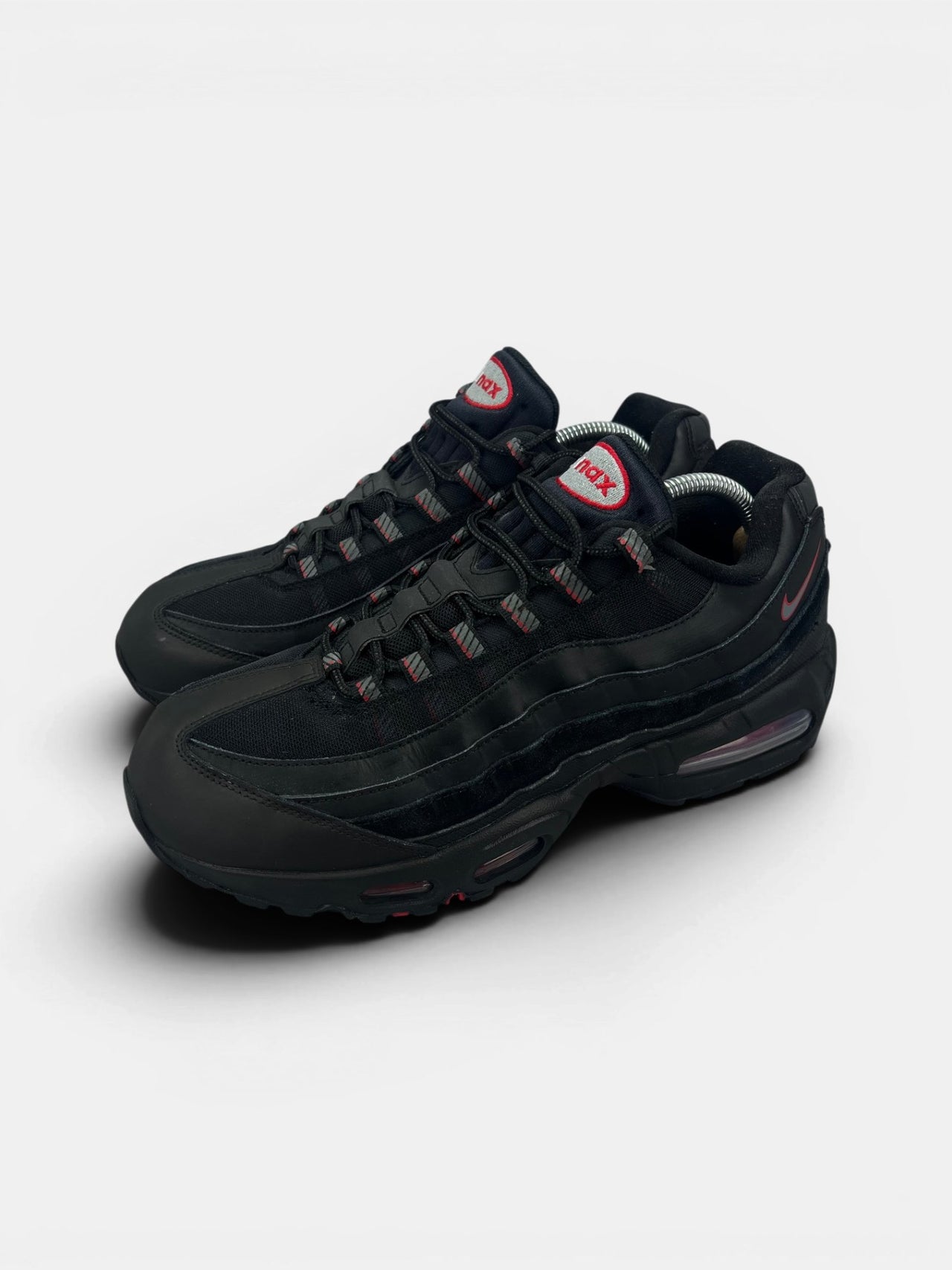 Nike Air Max 95 Racing Pack — buty sportowe męskie w dobrym stanie rozmiar 44, widok z boku