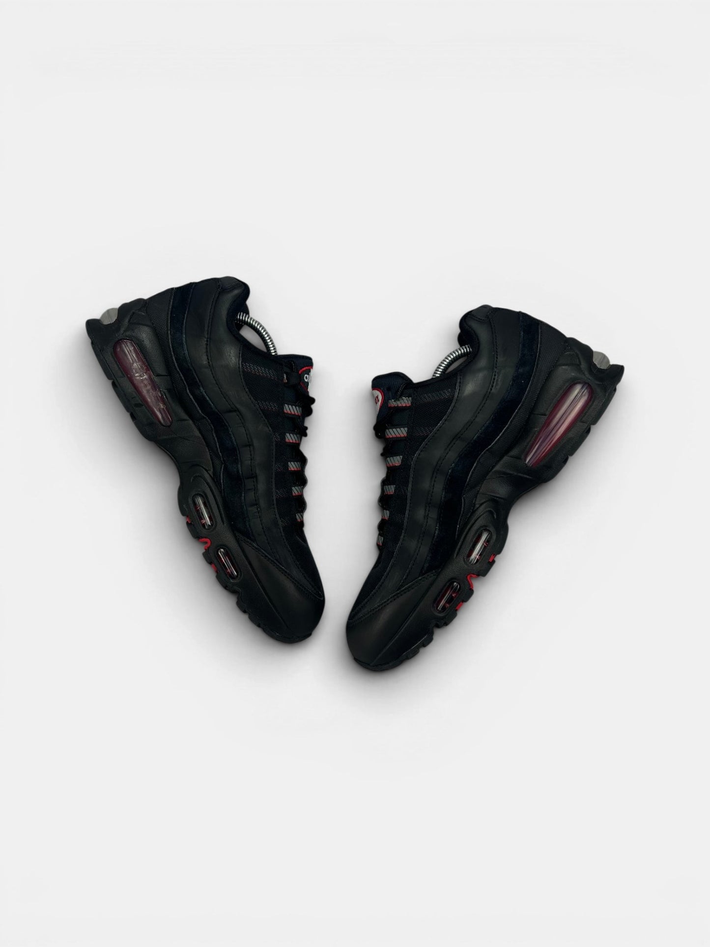 Nike Air Max 95 Racing Pack — buty sportowe męskie w dobrym stanie rozmiar 44, widok z góry na wewnętrzną stronę butów