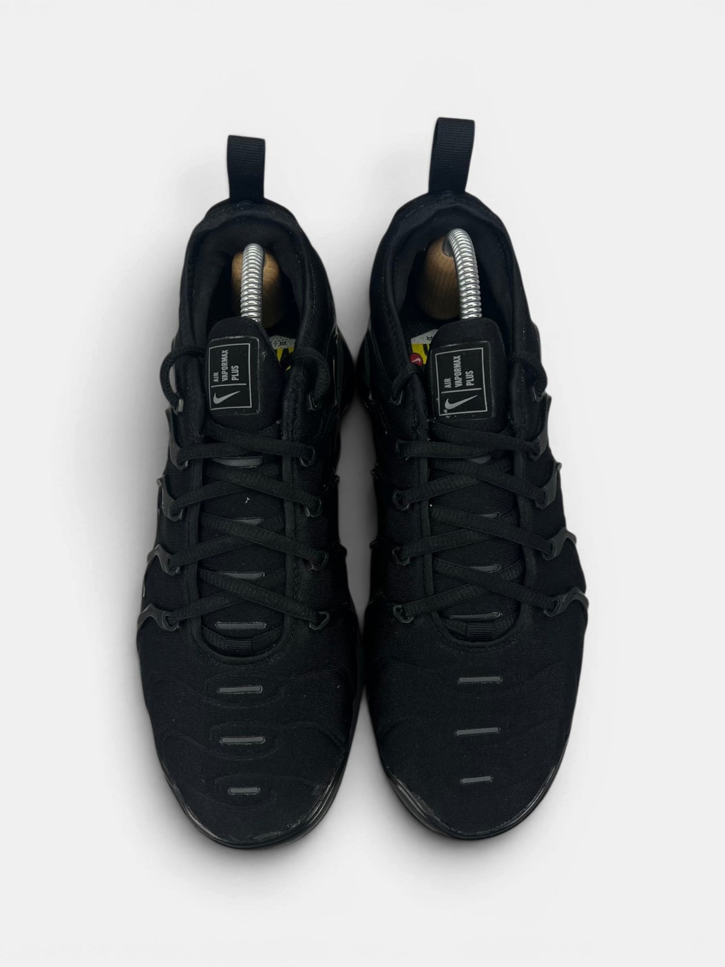 Nike Air VaporMax Plus Triple Black — buty sportowe męskie w bardzo dobrym stanie rozmiar 41, widok z góry