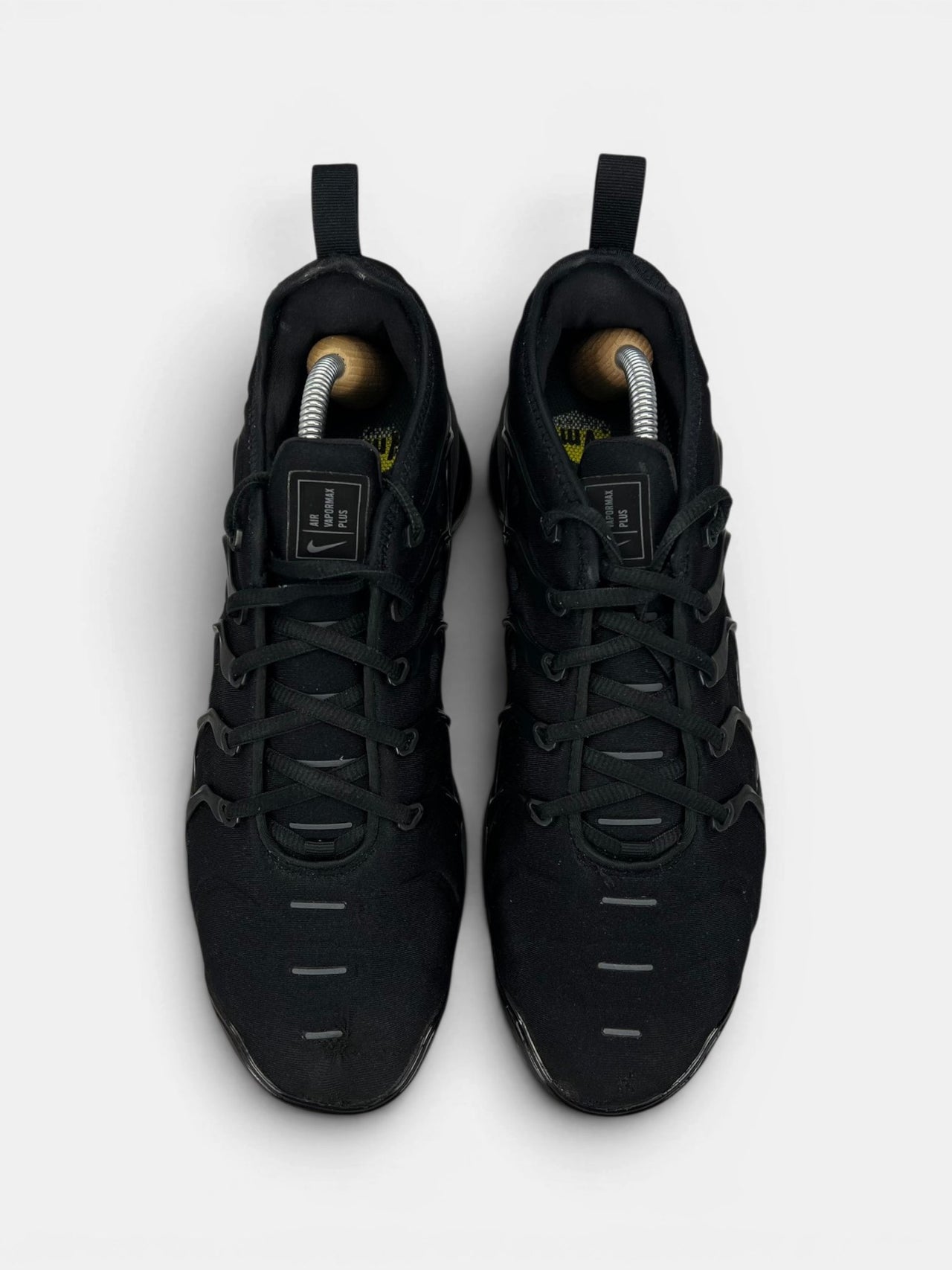 Nike Air VaporMax Plus Triple Black — buty sportowe męskie w zadowalającym stanie rozmiar 45, widok z góry