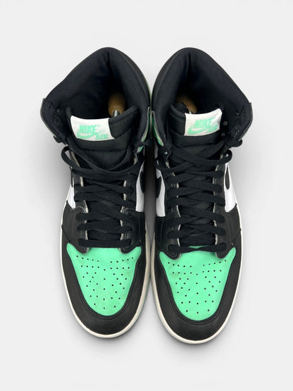 Nike Air Jordan 1 High Green Glow — buty sportowe męskie w bardzo dobrym stanie rozmiar 47.5, widok z góry