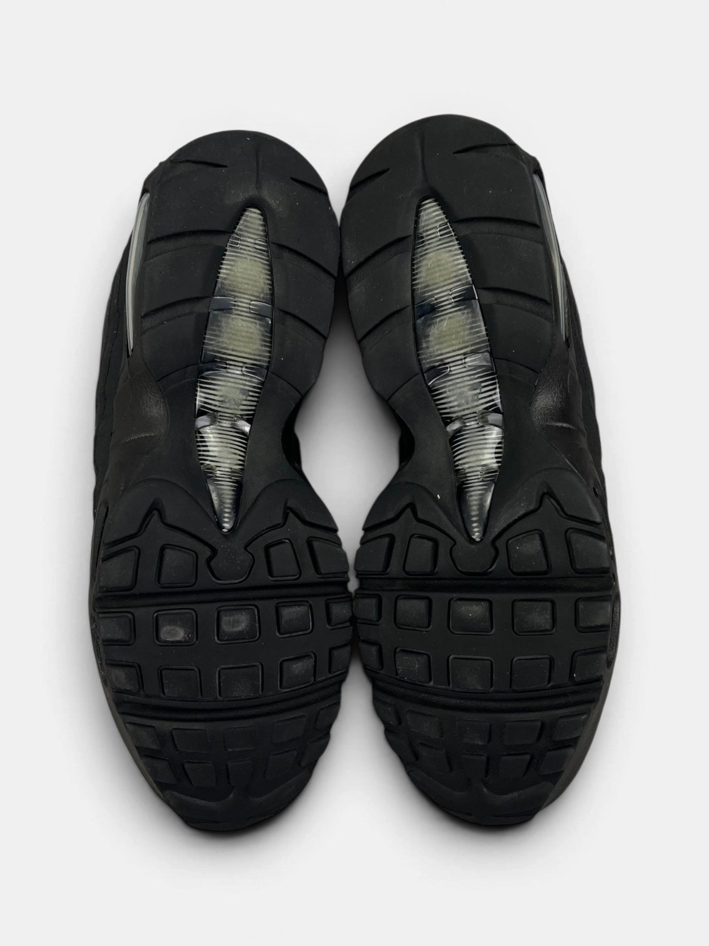 Nike Air Max 95 OG Black — buty sportowe męskie w bardzo dobrym stanie rozmiar 44, podeszwa