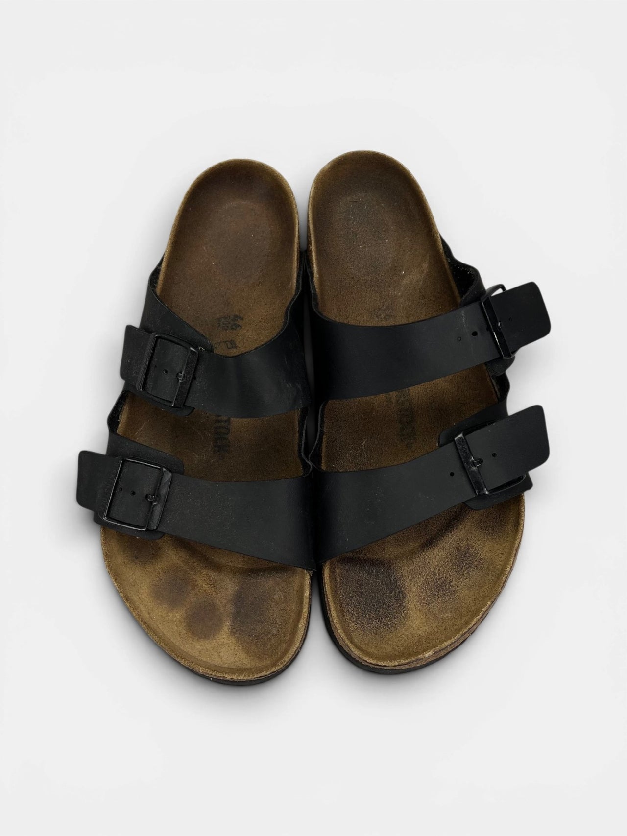 Birkenstock Arizona — buty sportowe męskie w bardzo dobrym stanie rozmiar 46, boczny profil