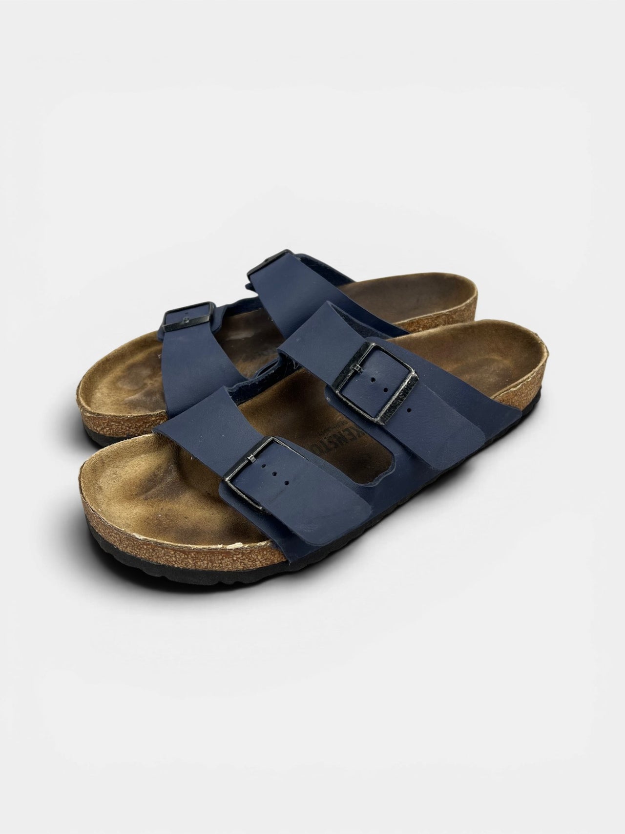 Birkenstock Arizona — buty sportowe męskie w bardzo dobrym stanie rozmiar 43, widok z boku