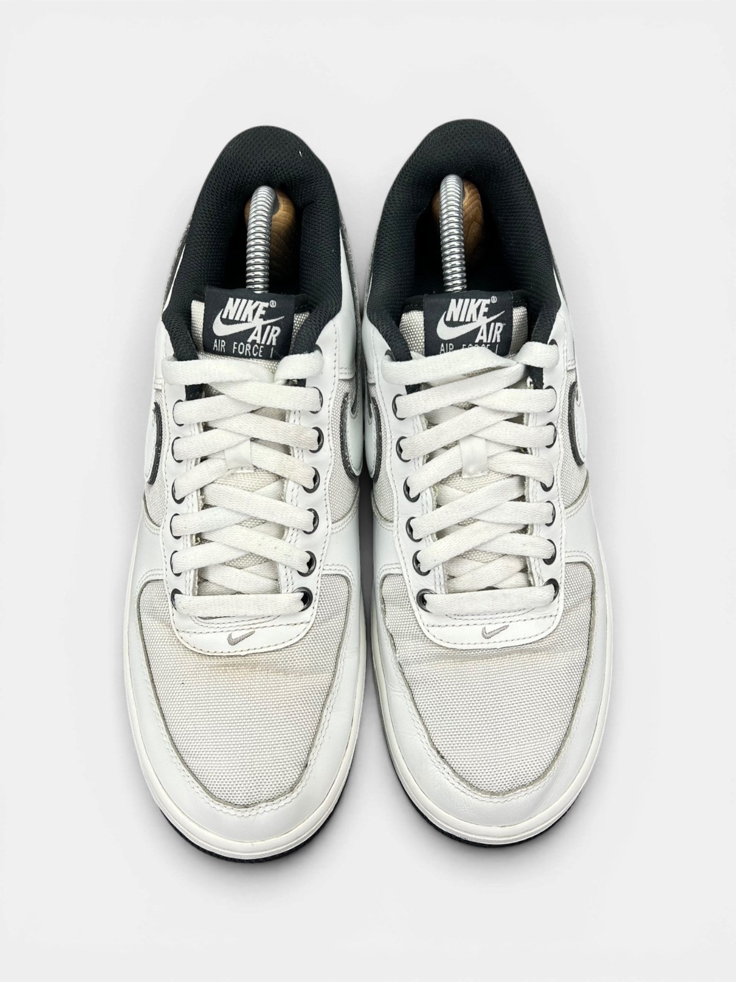 Nike Air Force 1 Low White Cordura — buty sportowe męskie w bardzo dobrym stanie rozmiar 42, widok z góry