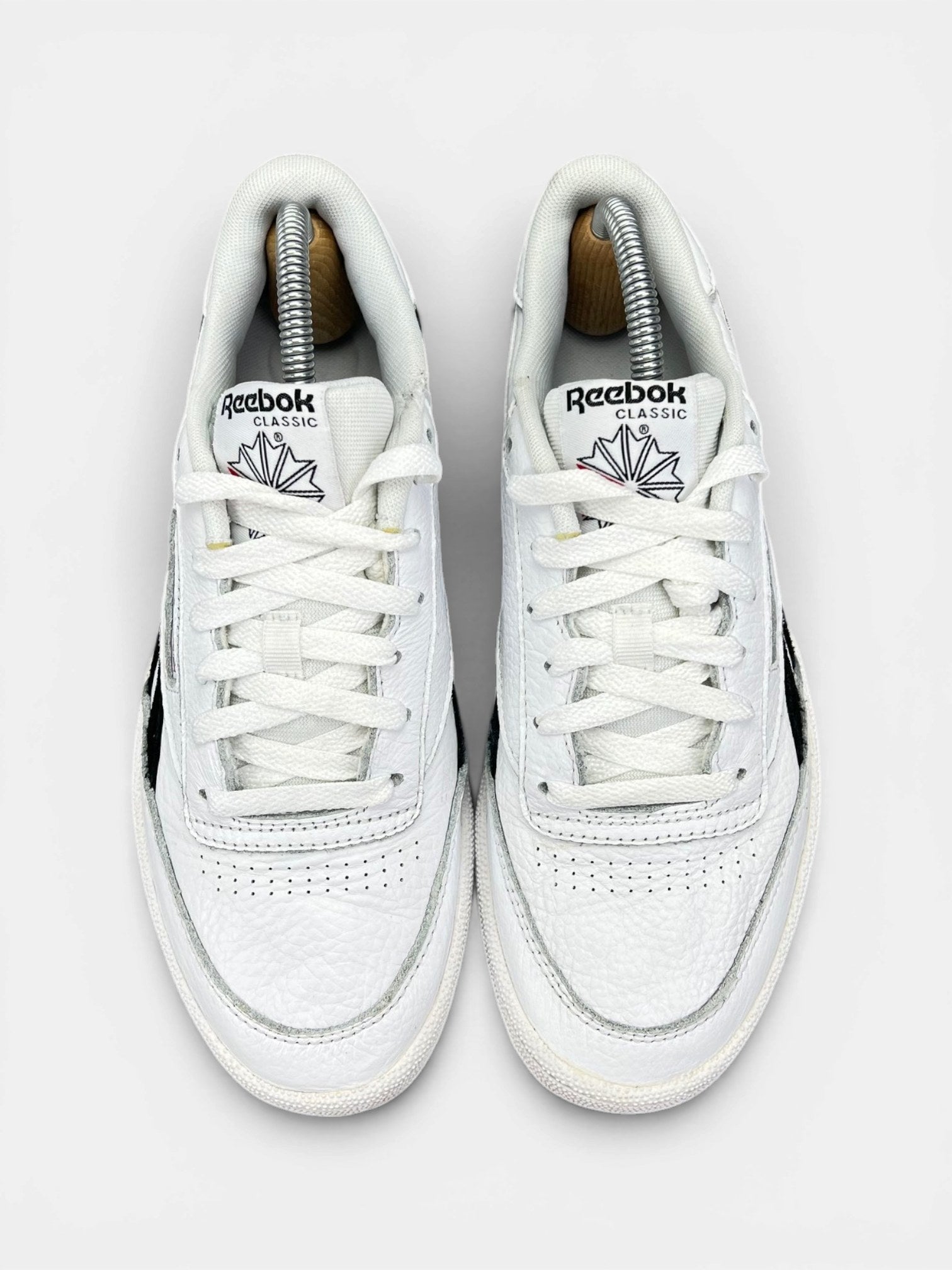 Reebok Club C Revenge — buty sportowe damskie w bardzo dobrym stanie rozmiar 40, widok z góry
