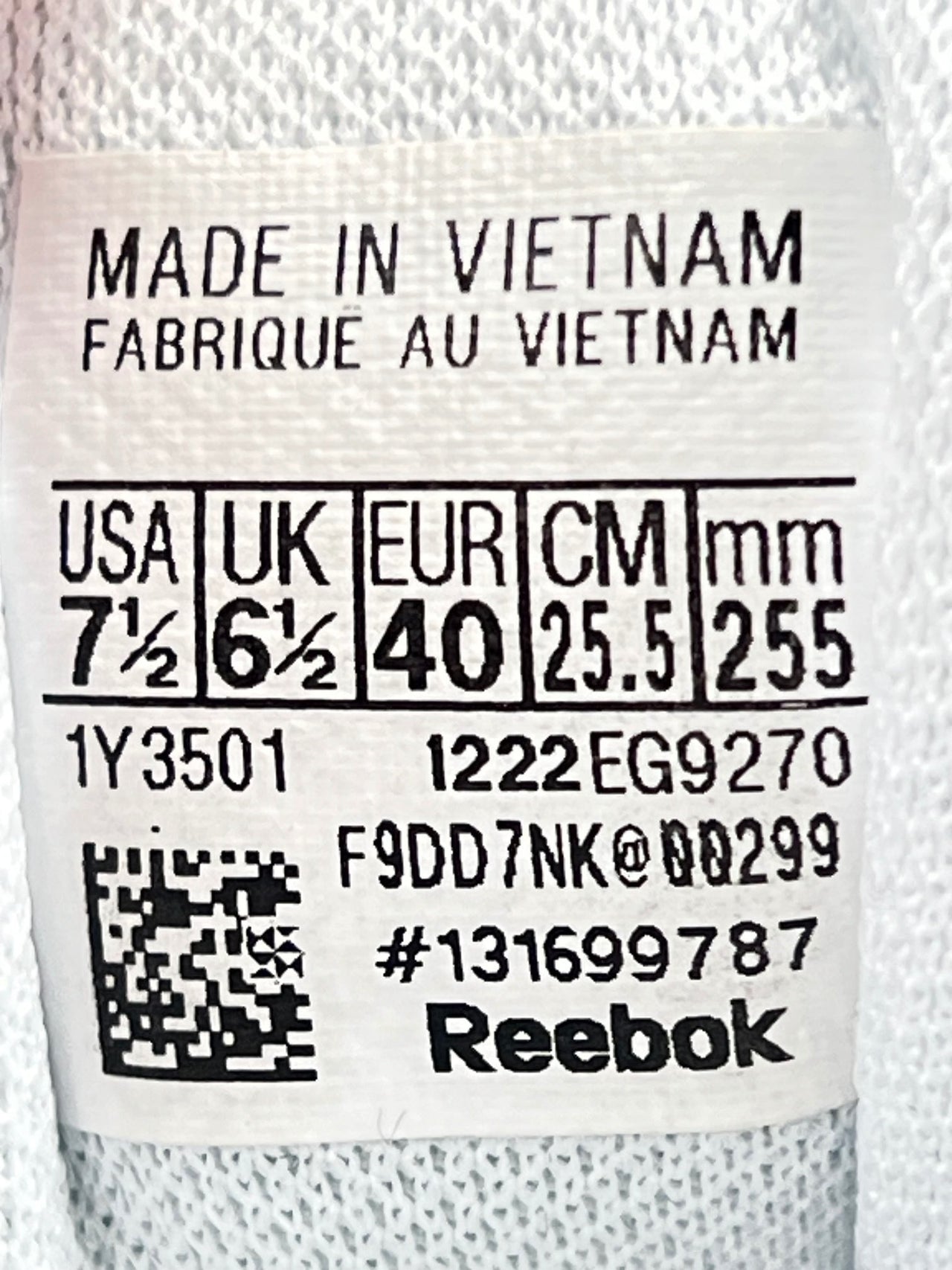 Reebok Club C Revenge — buty sportowe damskie w bardzo dobrym stanie rozmiar 40, opcjonalne zdjęcie 1