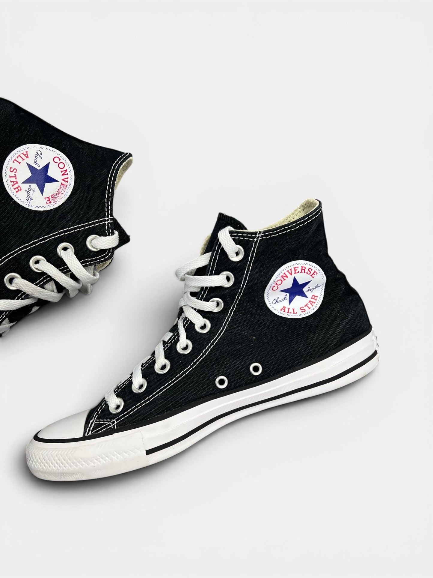 Converse Chuck Taylor All Star Hi — buty sportowe damskie w bardzo dobrym stanie rozmiar 40, wewnętrzny panel prawego buta