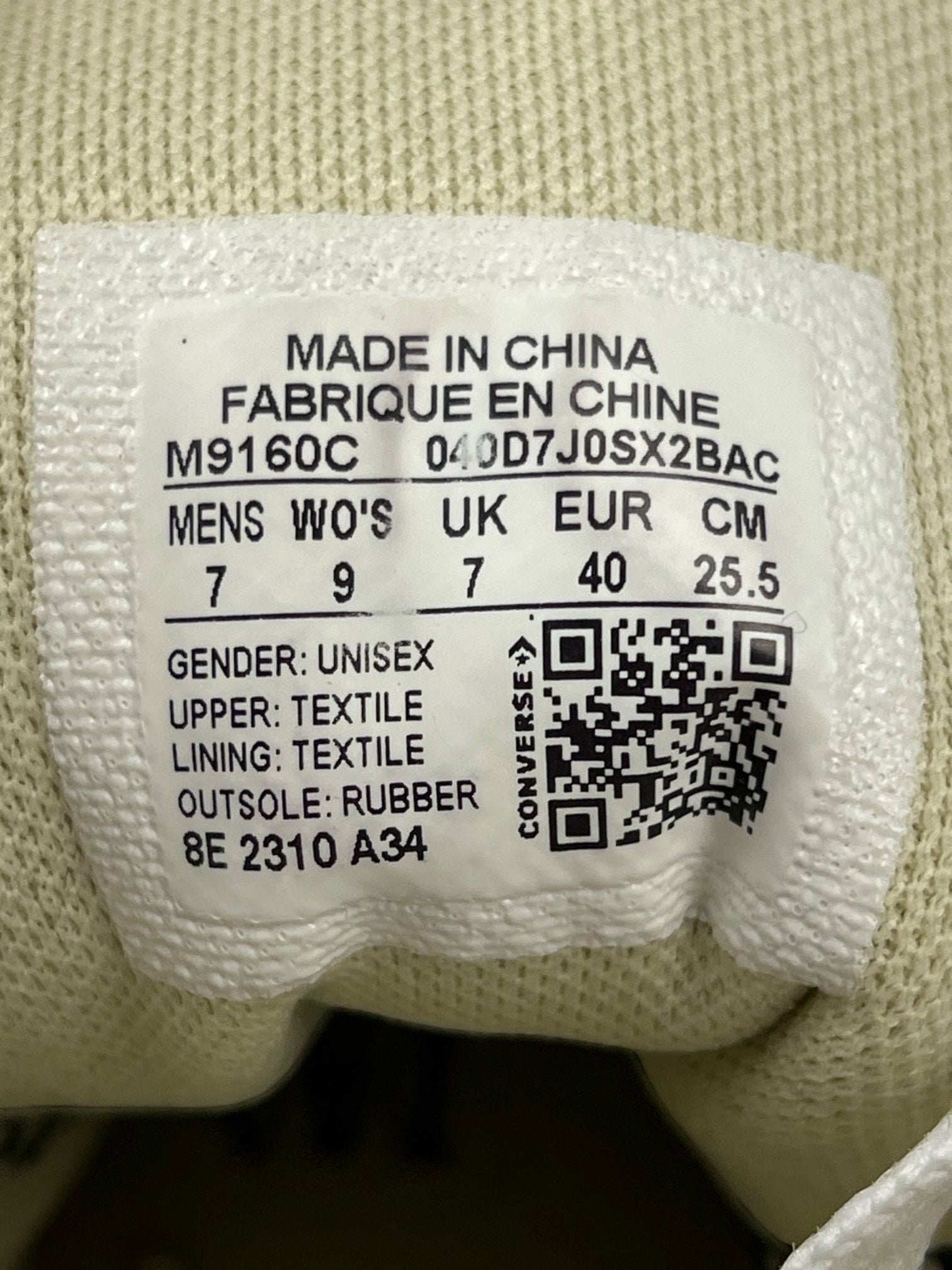 Converse Chuck Taylor All Star Hi — buty sportowe damskie w bardzo dobrym stanie rozmiar 40, zapiętki butów