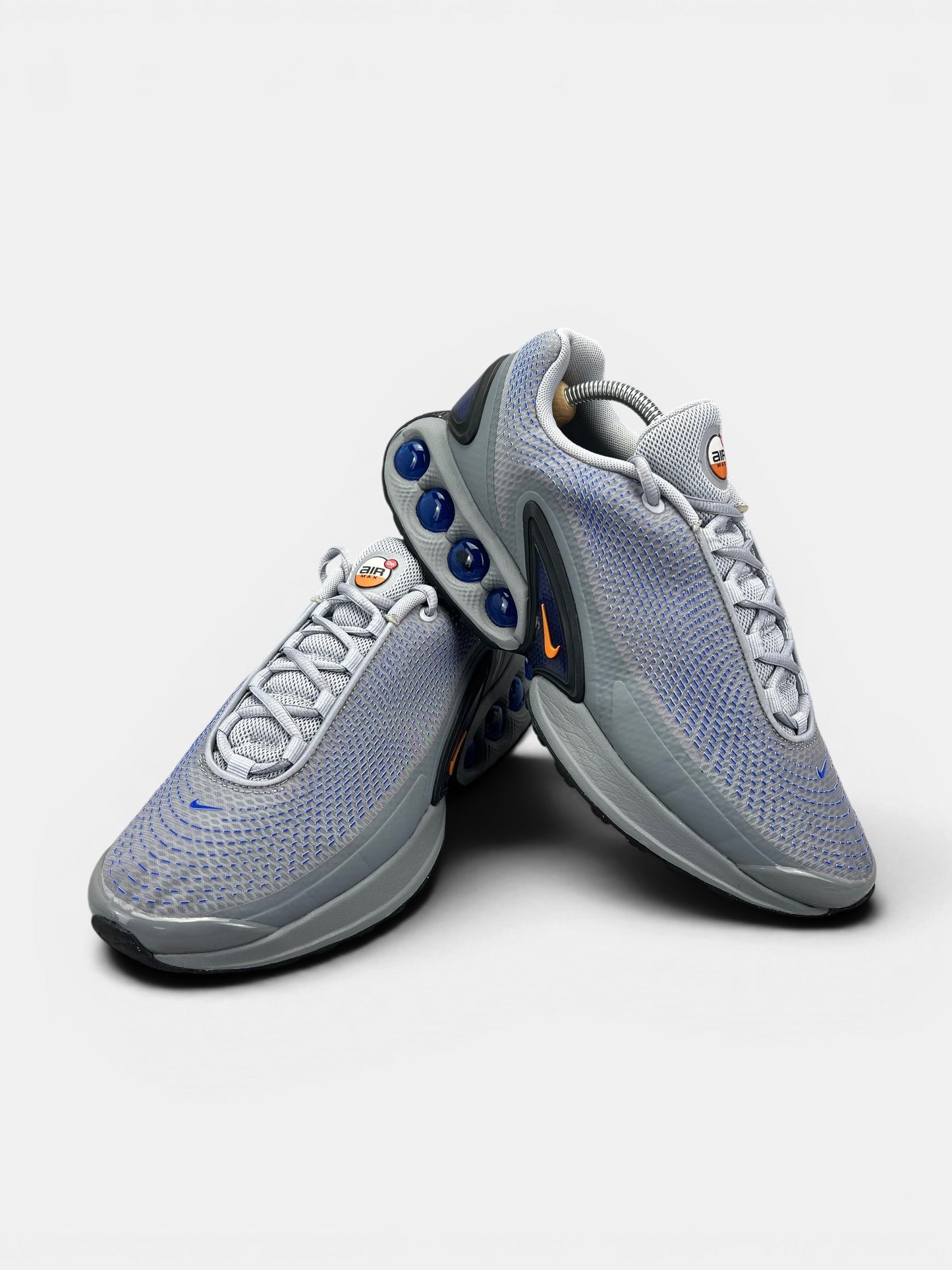 Nike Air Max DN — buty sportowe męskie w bardzo dobrym stanie rozmiar 43, boczny profil