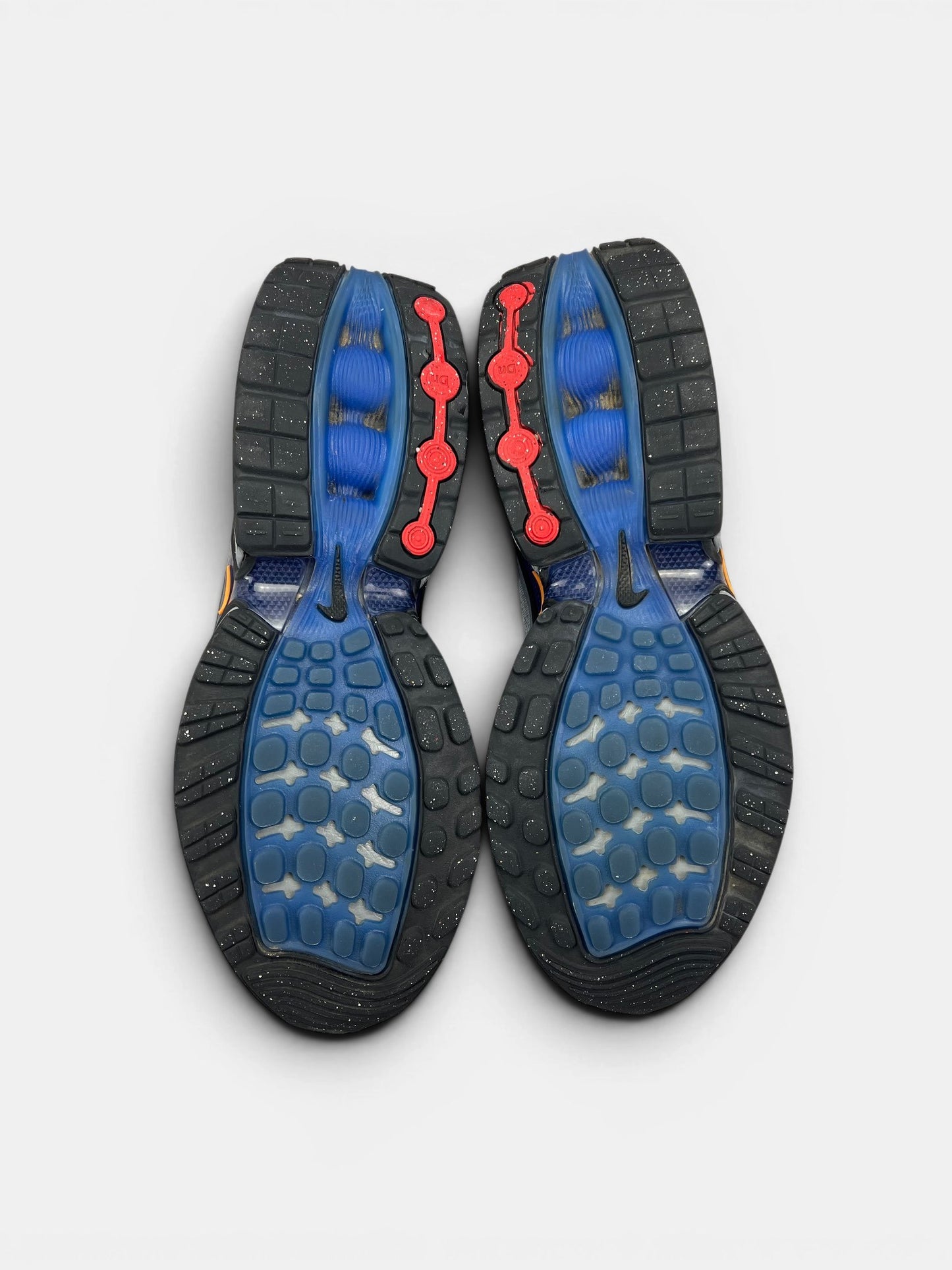 Nike Air Max DN — buty sportowe męskie w bardzo dobrym stanie rozmiar 43, podeszwa