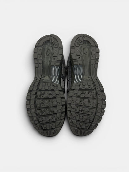 Nike P-6000 CORDURA Medium Ash/Golden Hop — buty sportowe męskie w bardzo dobrym stanie rozmiar 43, podeszwa