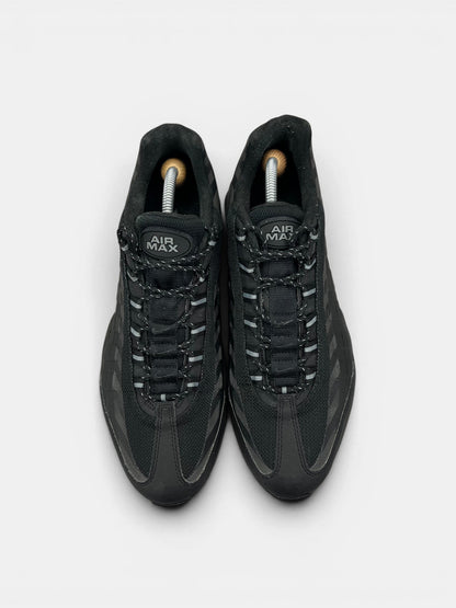 Nike Air Max 95 Ultra “Black / Grey” Ultra Black Grey — buty sportowe męskie w bardzo dobrym stanie rozmiar 44.5, widok z góry
