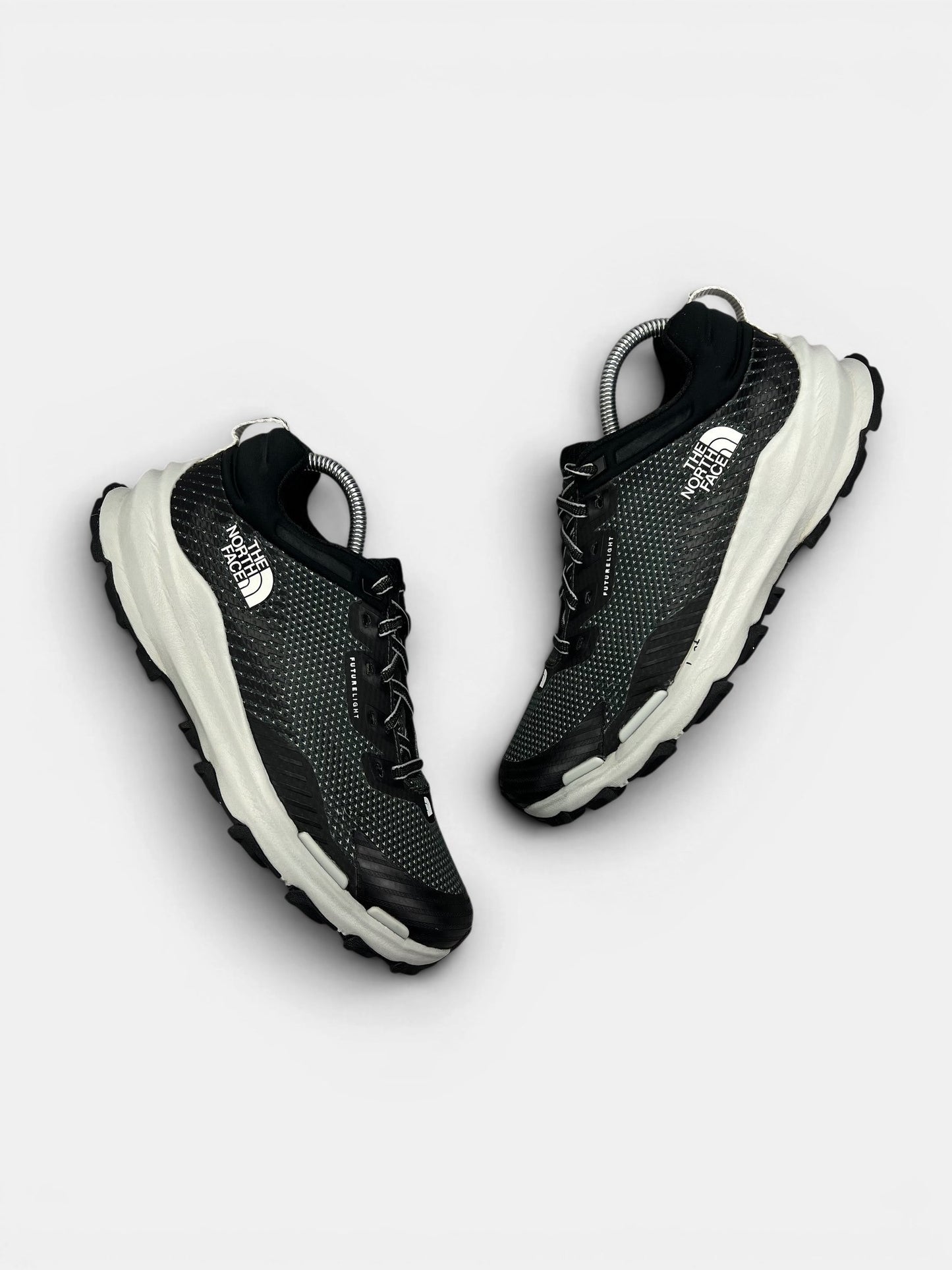 The North Face Vectiv Fastpack Futurelight — buty sportowe damskie w dobrym stanie rozmiar 40, widok z góry na zewnętrzną stronę butów