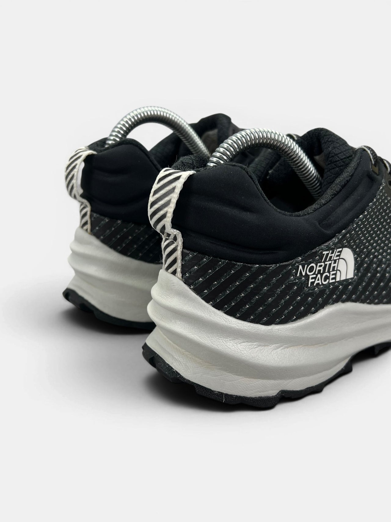 The North Face Vectiv Fastpack Futurelight — buty sportowe damskie w dobrym stanie rozmiar 40, widok z tyłu