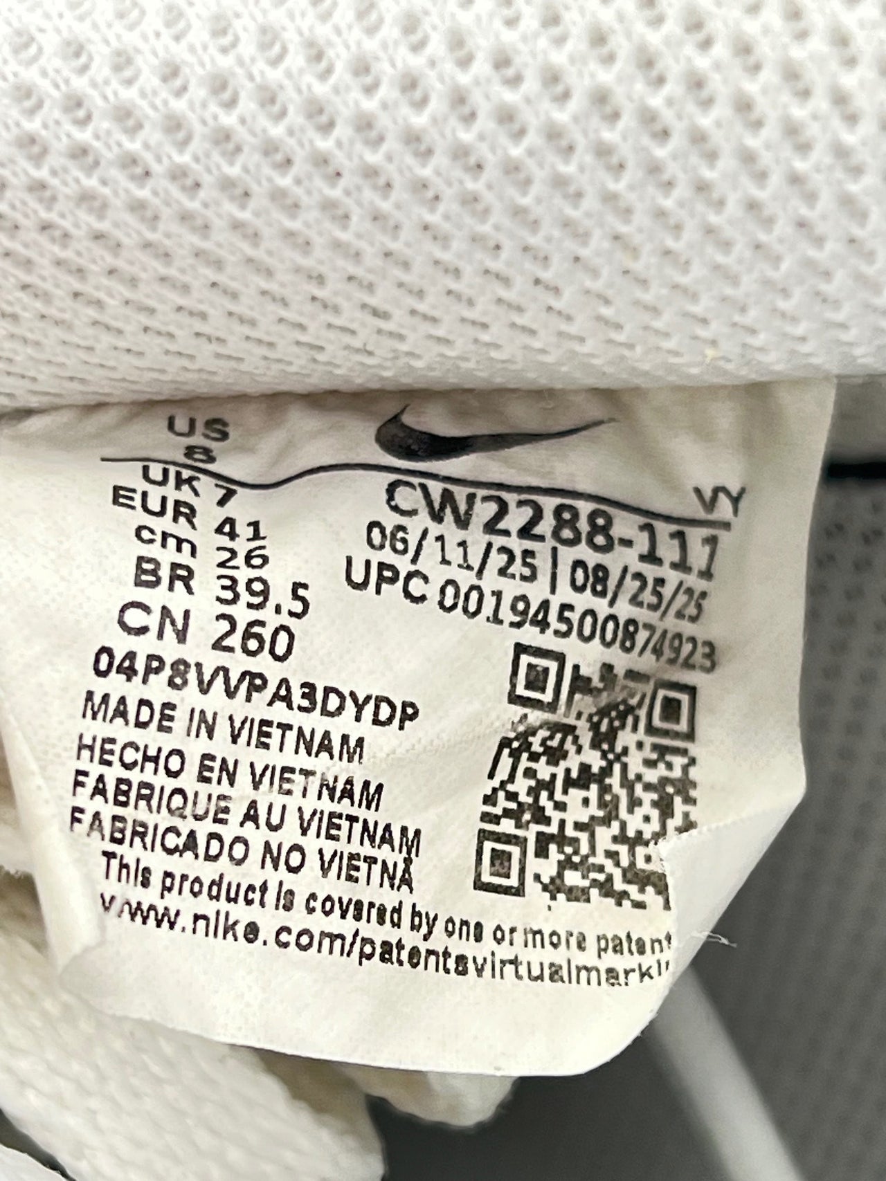 Nike Air Force 1 '07 — buty sportowe męskie w bardzo dobrym stanie rozmiar 41, opcjonalne zdjęcie 1