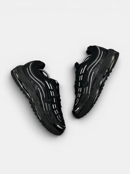 Nike Air Max TL 2.5 Black/Metallic Silver — buty sportowe męskie w bardzo dobrym stanie rozmiar 44.5, widok z góry na wewnętrzną stronę butów