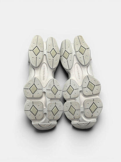 New Balance 9060 — buty sportowe damskie w bardzo dobrym stanie rozmiar 40, podeszwa