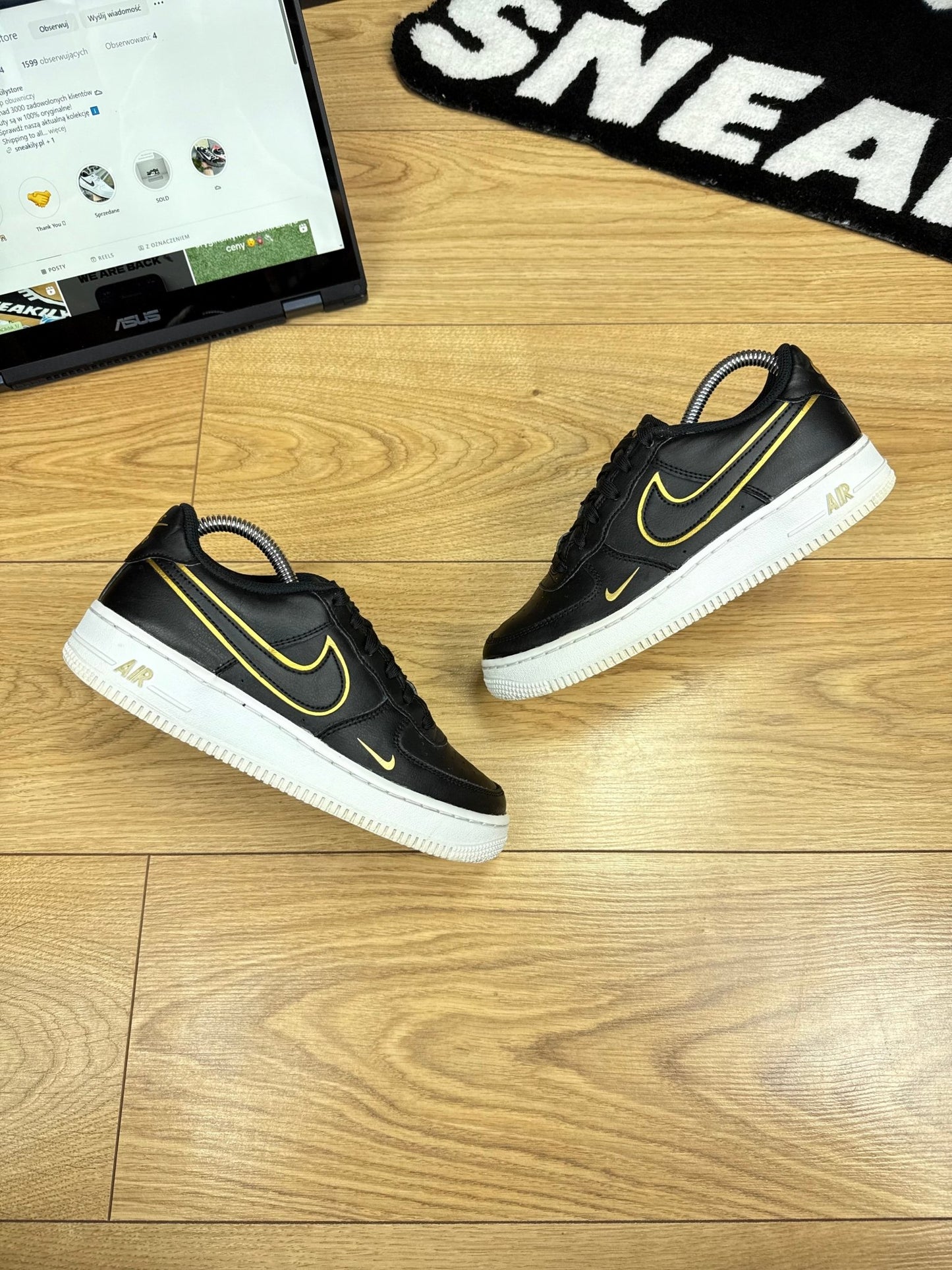 Nike Air Force 1 Low (37.5)