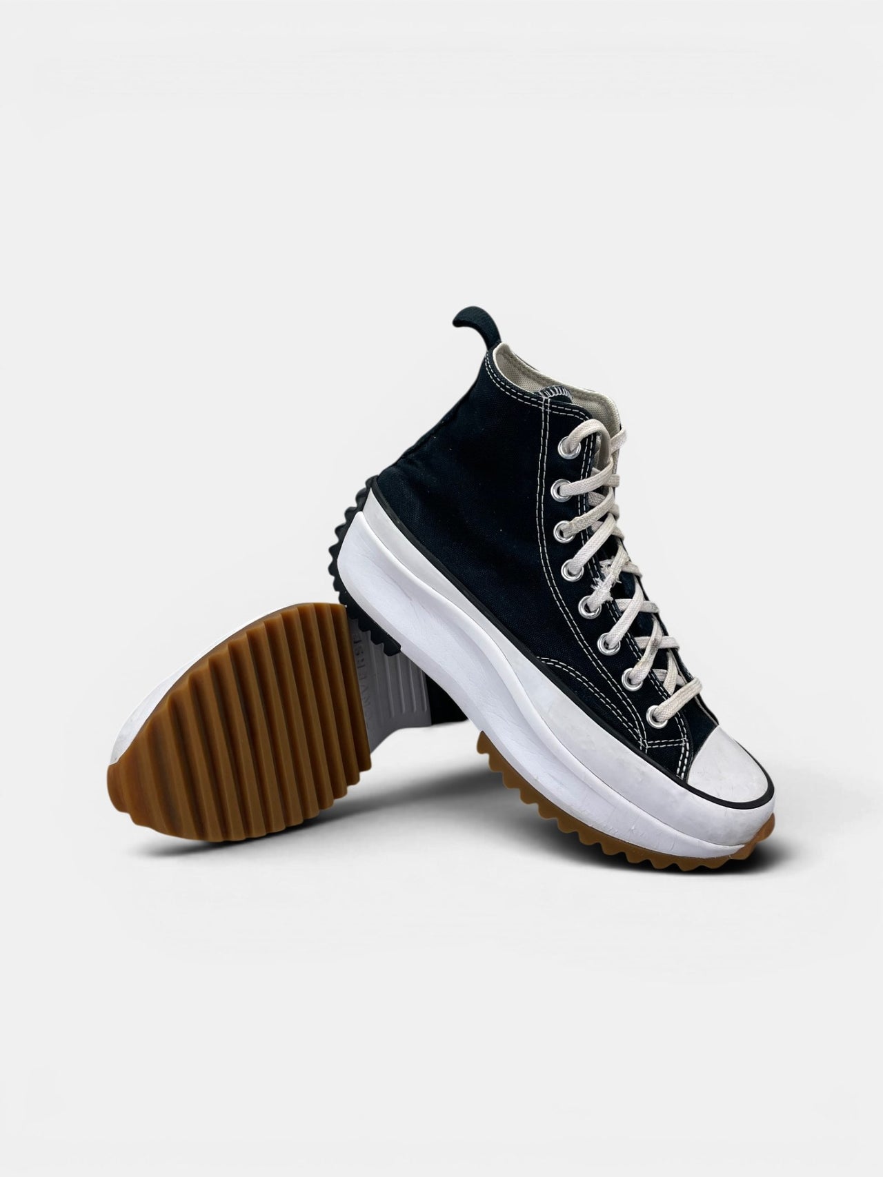Converse Run Star Hike Platform Black — buty sportowe damskie w bardzo dobrym stanie rozmiar 40.5, boczny profil