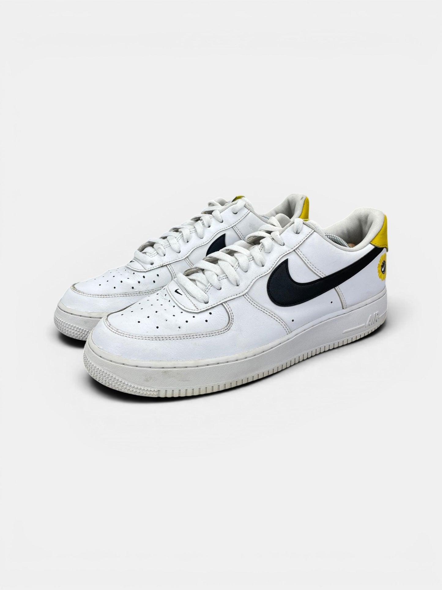 Nike Air Force 1 Low Have A Nike Day — buty sportowe męskie w bardzo dobrym stanie rozmiar 46, widok z boku