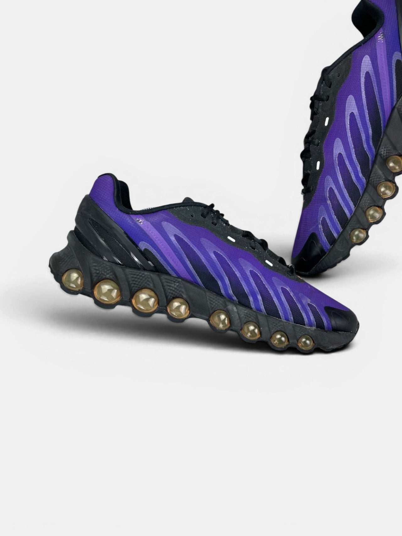 Nike Air Max DN8 Fierce Purple — buty sportowe męskie w bardzo dobrym stanie rozmiar 45.5, wewnętrzny panel lewego buta