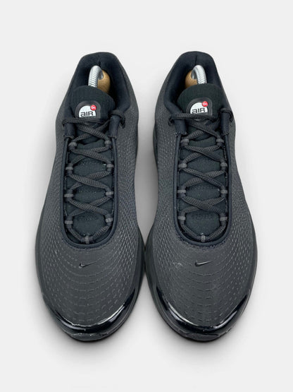 Nike Air Max DN Black Green Strike — buty sportowe męskie w bardzo dobrym stanie rozmiar 42, widok z góry