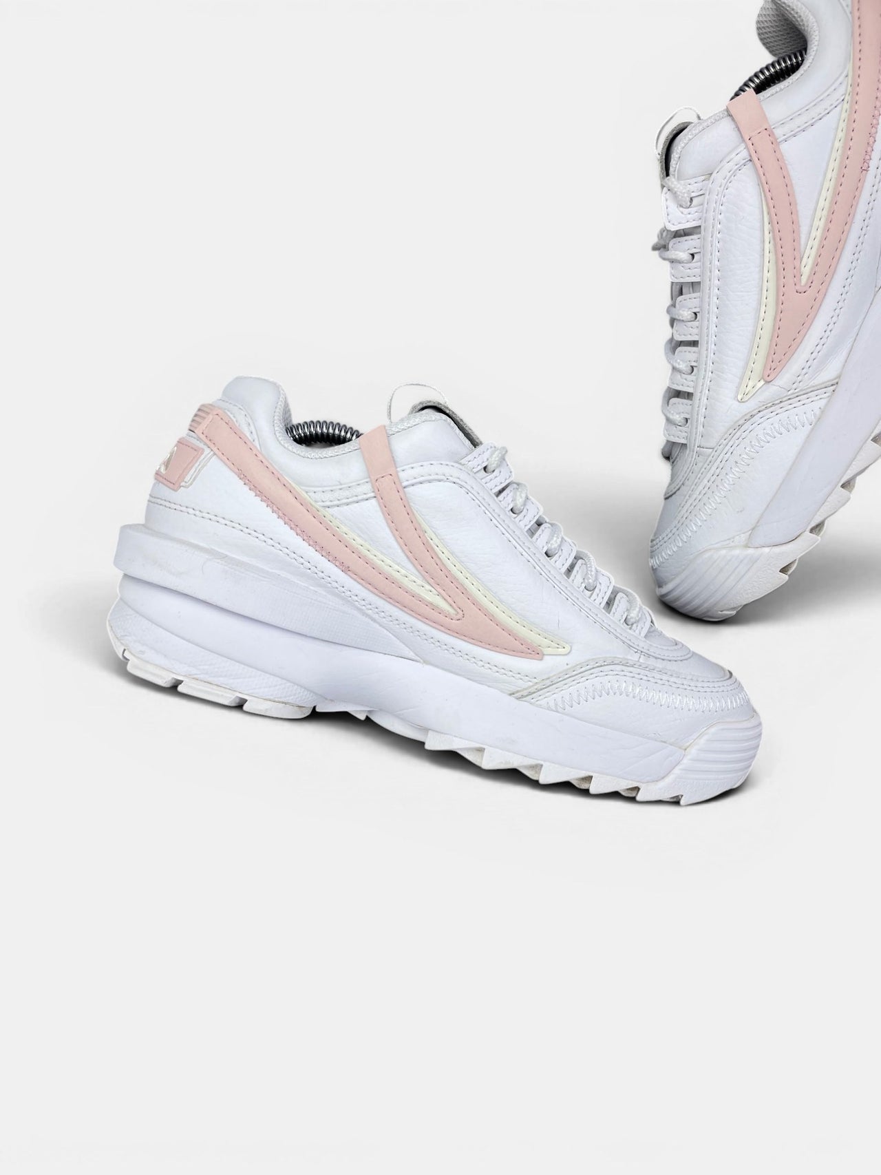 Fila Disruptor — buty sportowe damskie w bardzo dobrym stanie rozmiar 39, wewnętrzny panel lewego buta