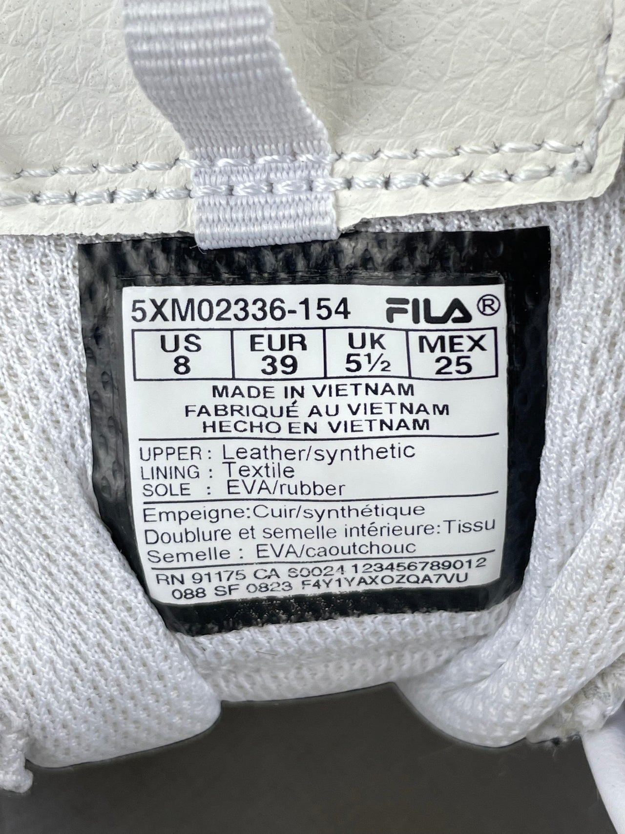 Fila Disruptor — buty sportowe damskie w bardzo dobrym stanie rozmiar 39, opcjonalne zdjęcie 2