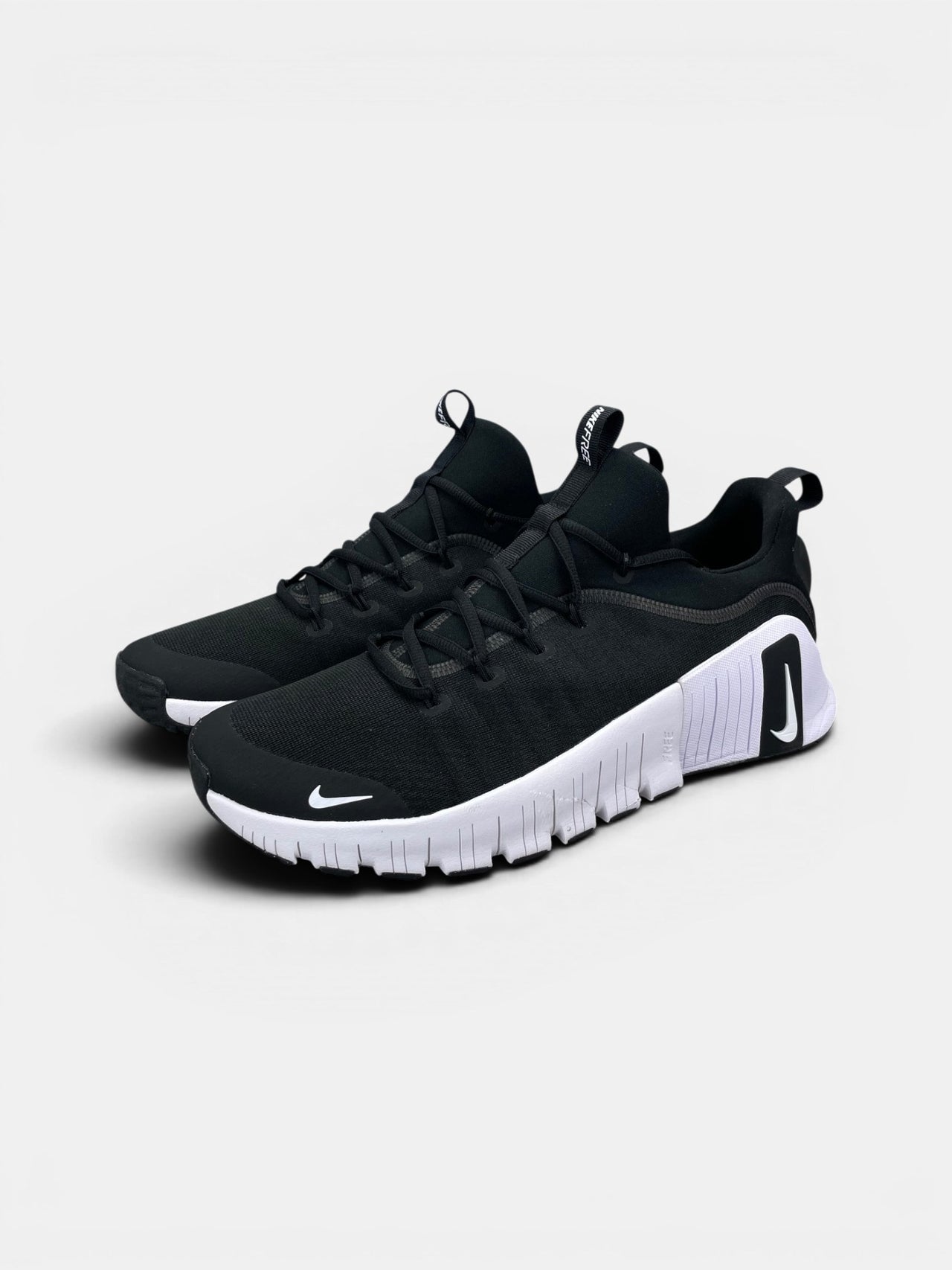 Nike Free Metcon 6 — buty sportowe męskie w bardzo dobrym stanie rozmiar 47.5, widok z boku