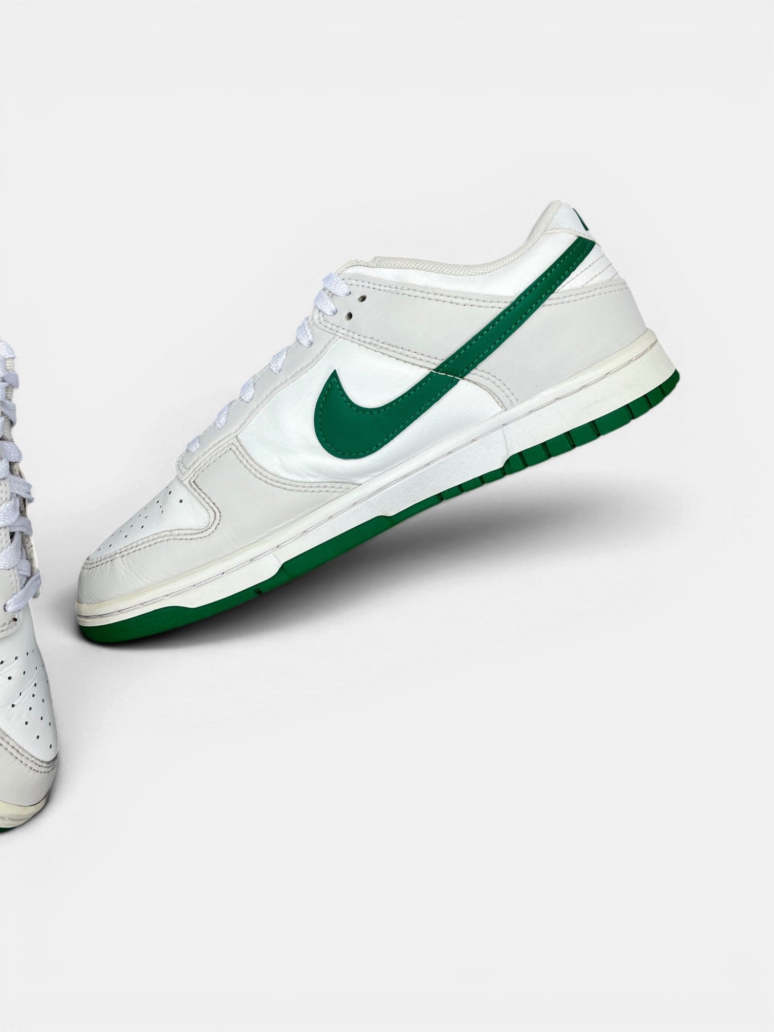 Nike Dunk Low Retro Malachite — buty sportowe męskie w bardzo dobrym stanie rozmiar 41, wewnętrzny panel prawego buta