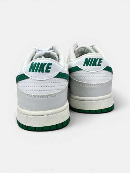 Nike Dunk Low Retro Malachite — buty sportowe męskie w bardzo dobrym stanie rozmiar 41, widok z tyłu