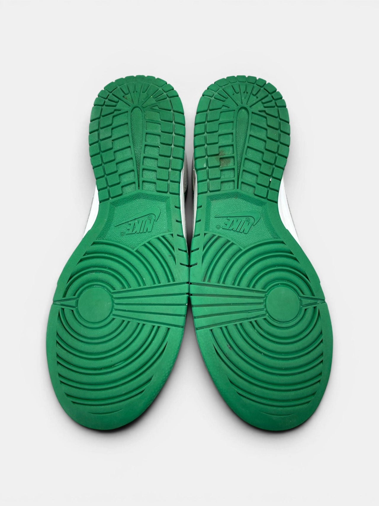 Nike Dunk Low Retro Malachite — buty sportowe męskie w bardzo dobrym stanie rozmiar 41, podeszwa